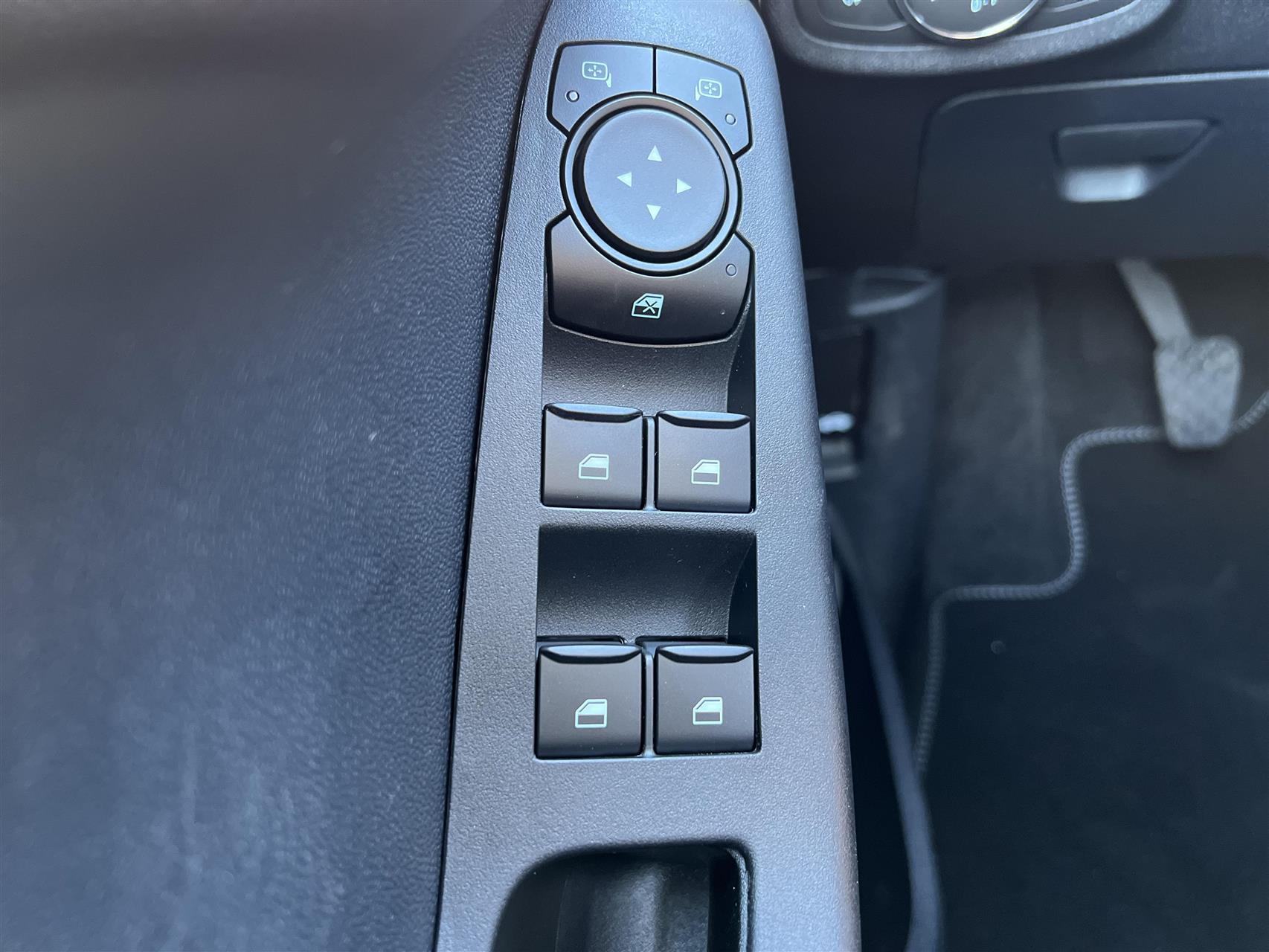 Billede af Ford Fiesta 1,0 EcoBoost Hybrid Titanium 125HK 5d 6g