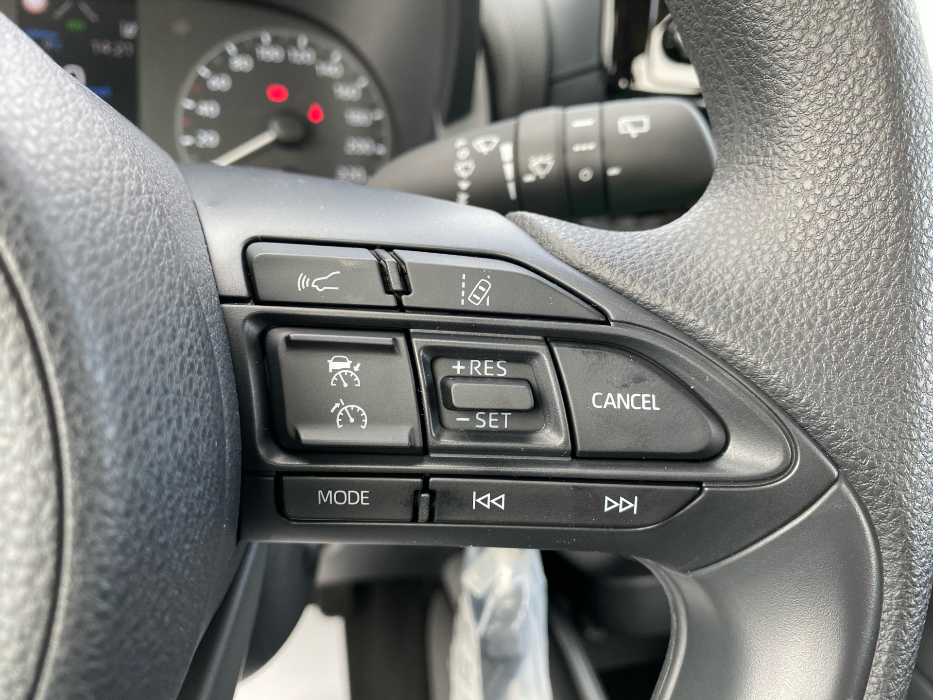 Billede af Mazda 2 1,5 VVT-I  Hybrid Pure CVT 116HK 5d Trinl. Gear
