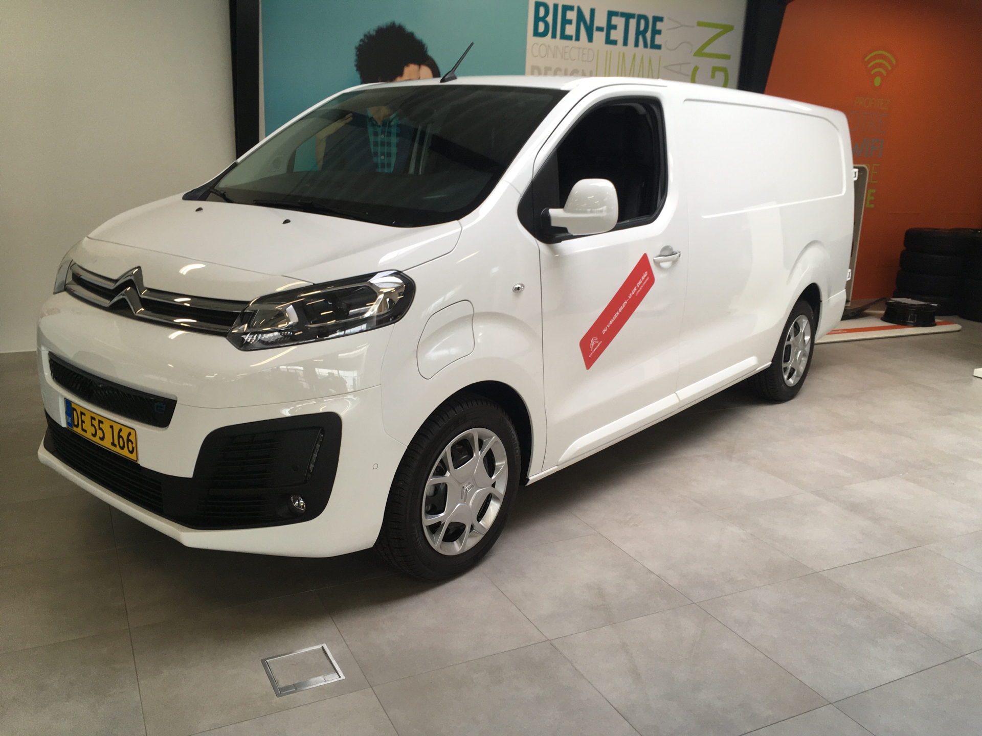 Billede af Citroën e-Jumpy L3 EL Masterline 136HK Van Trinl. Gear