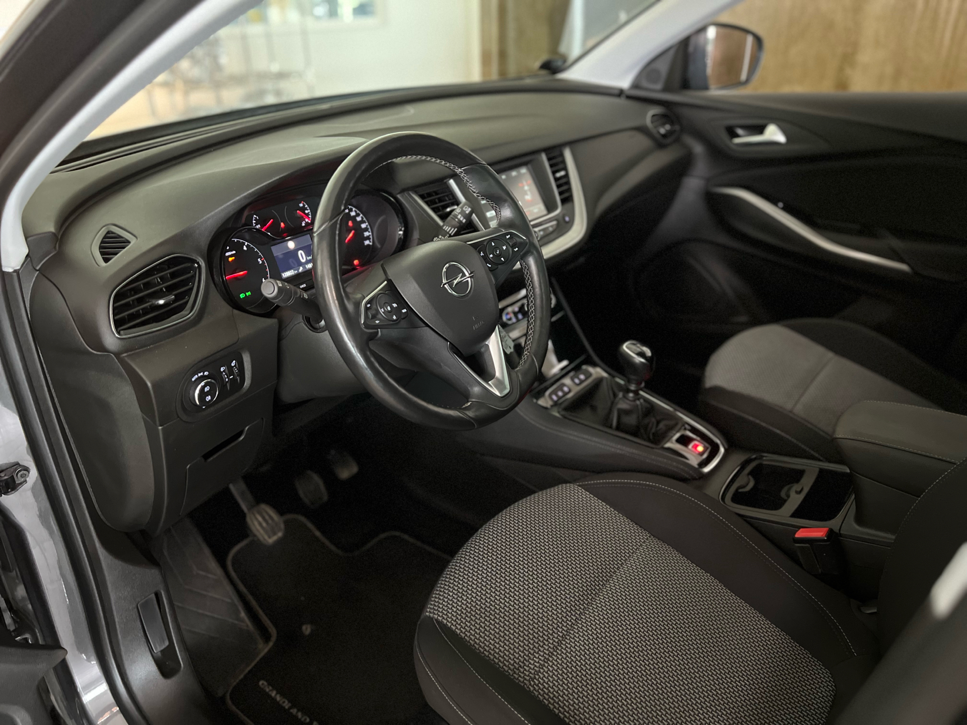 Billede af Opel Grandland X 1,5 CDTI Impress 130HK 5d 6g