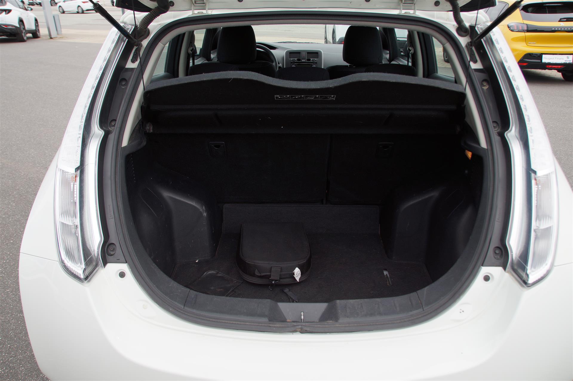 Billede af Nissan Leaf EL Visia 24 kWh 109HK 5d Aut.