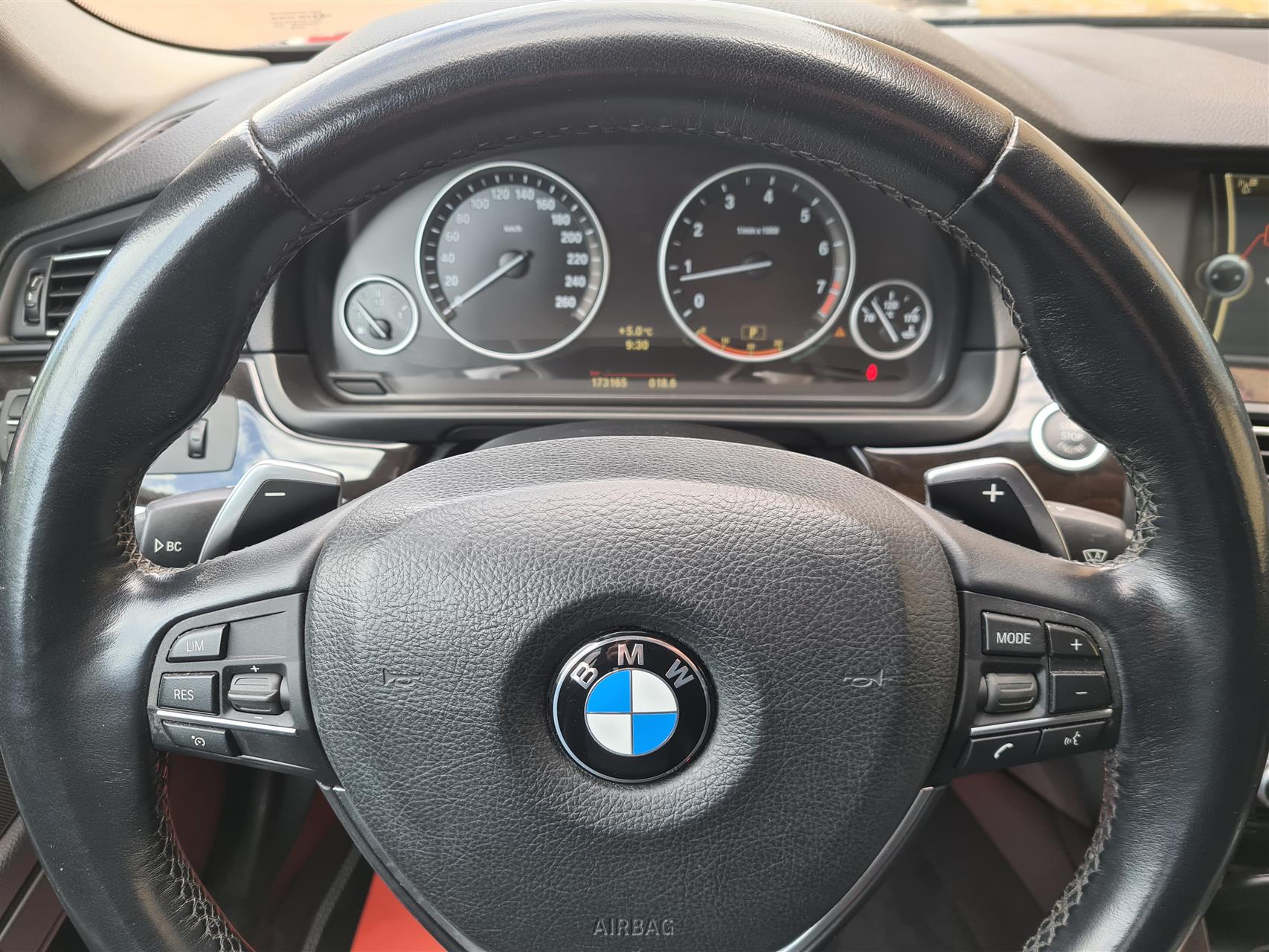 Billede af BMW 550i 4,4 407HK 8g Aut.