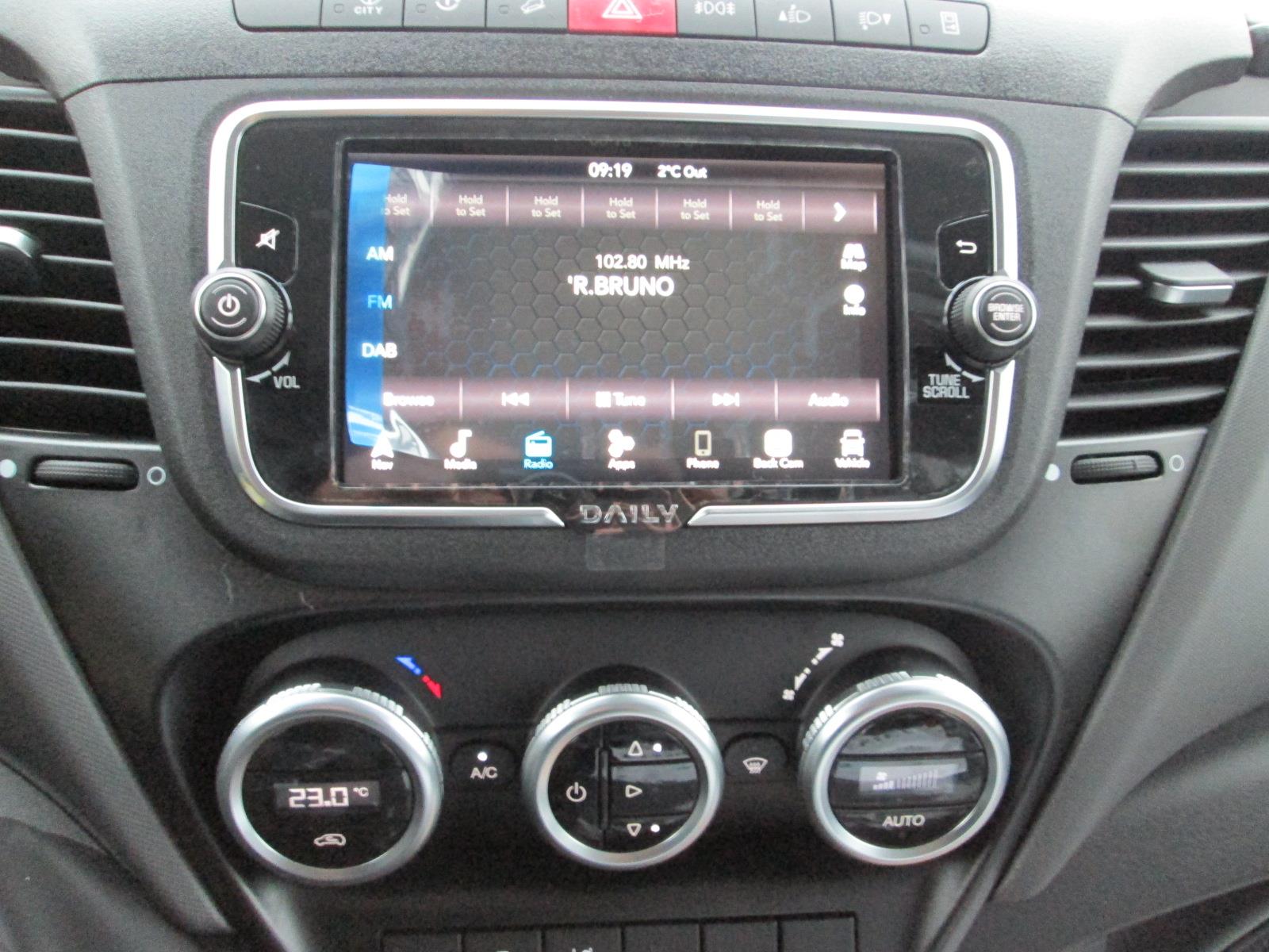 Billede af Iveco Daily 35S21 12m3 3,0 D Hi-Matic 210HK Van 8g Aut.