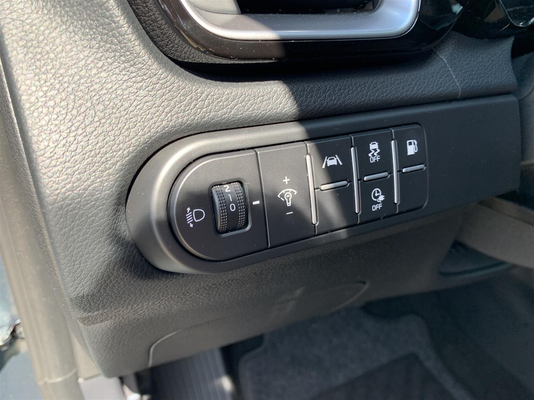 Billede af Kia Ceed SW 1,6 GDI PHEV  Plugin-hybrid Prestige DCT 141HK Stc 6g Aut.