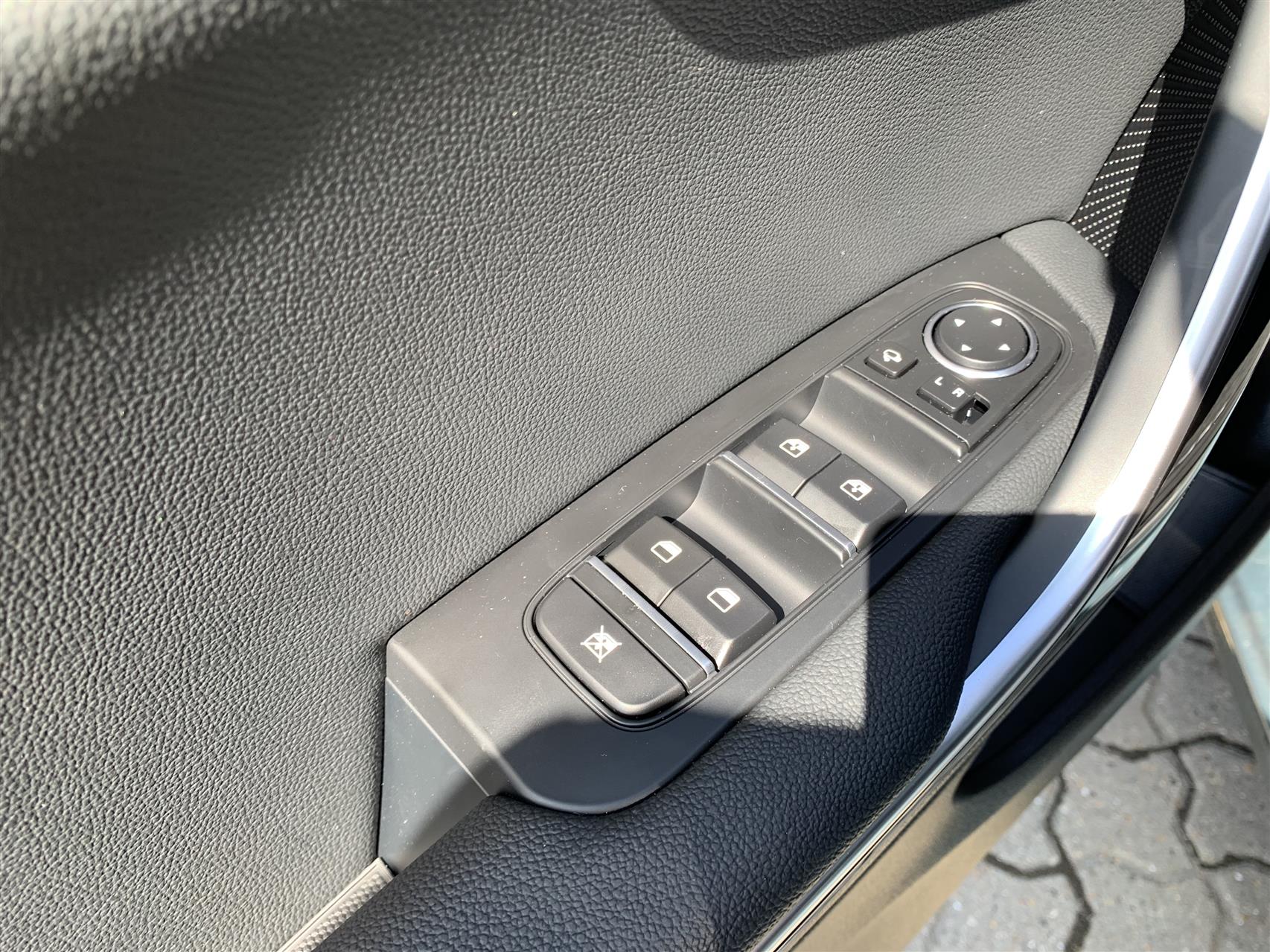 Billede af Kia Ceed SW 1,6 GDI PHEV  Plugin-hybrid Prestige DCT 141HK Stc 6g Aut.