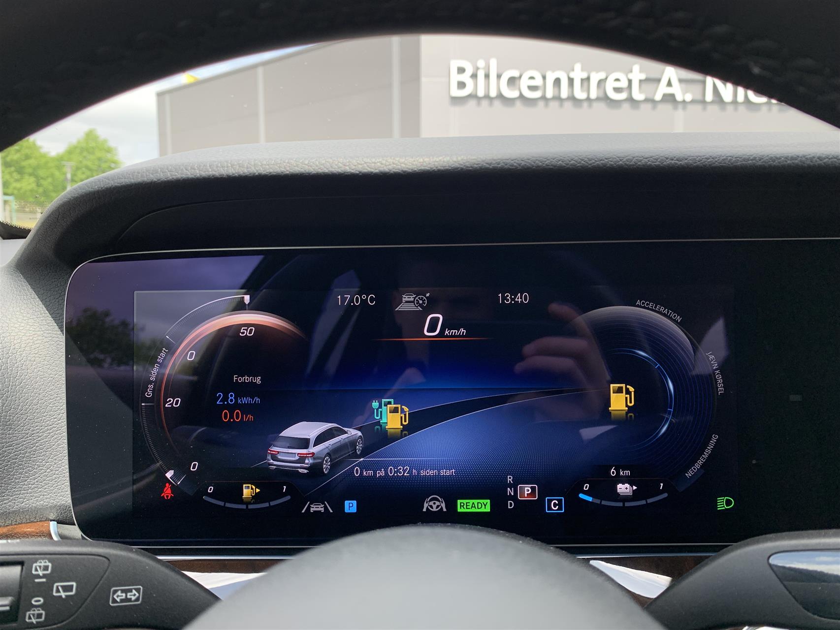 Billede af Mercedes-Benz E300 e T 2,0 Plugin-hybrid Avantgarde 9G-Tronic 320HK Stc 9g Aut.