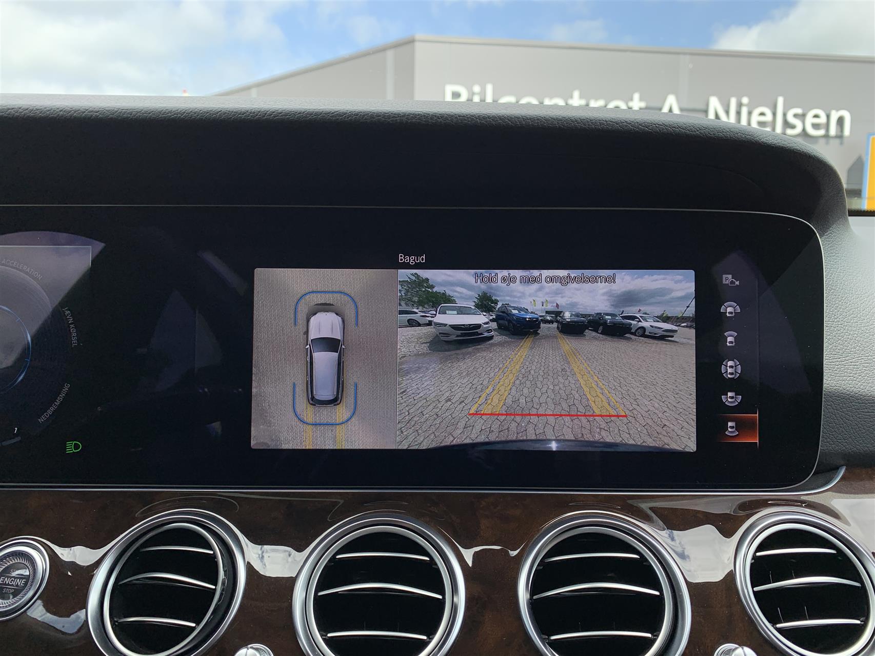 Billede af Mercedes-Benz E300 e T 2,0 Plugin-hybrid Avantgarde 9G-Tronic 320HK Stc 9g Aut.