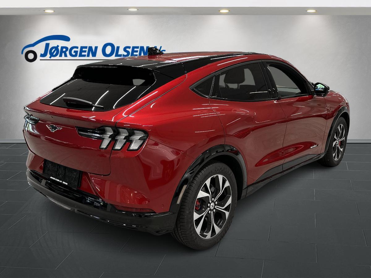 Billede af Ford Mustang Mach-E EL UR Premium 294HK Van Trinl. Gear
