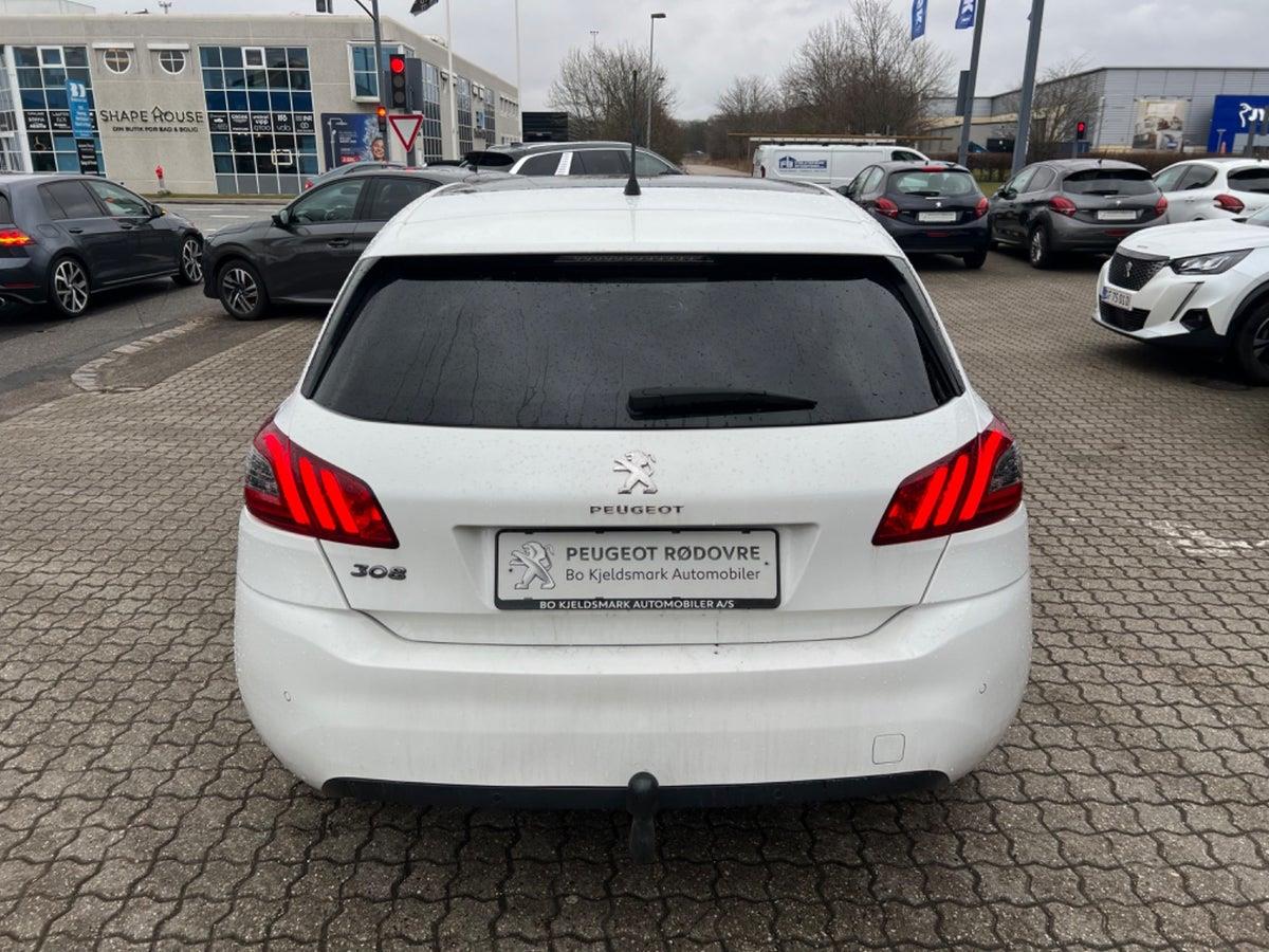 Billede af Peugeot 308 1,2 PureTech Selection Sky 130HK 5d 6g