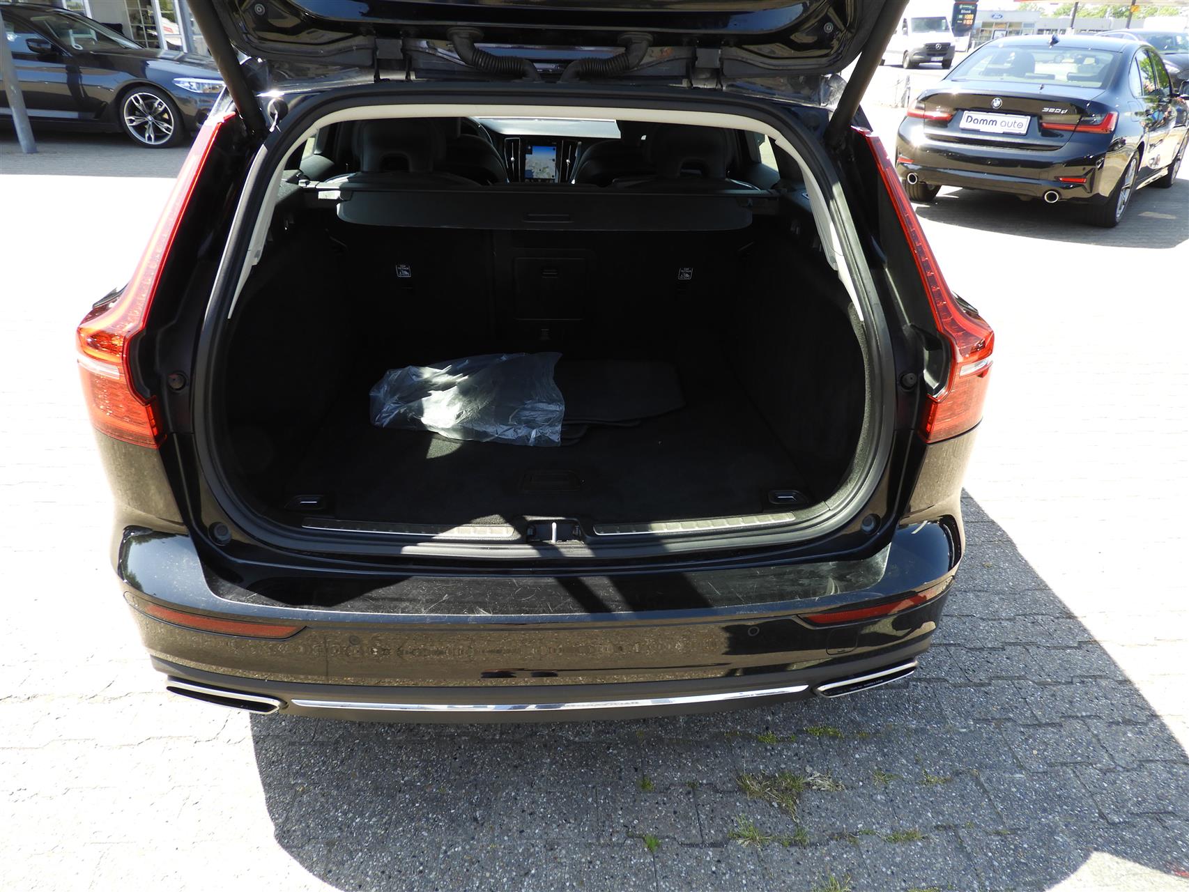 Billede af Volvo V60 2,0 D4 Inscription 190HK Stc 8g Aut.