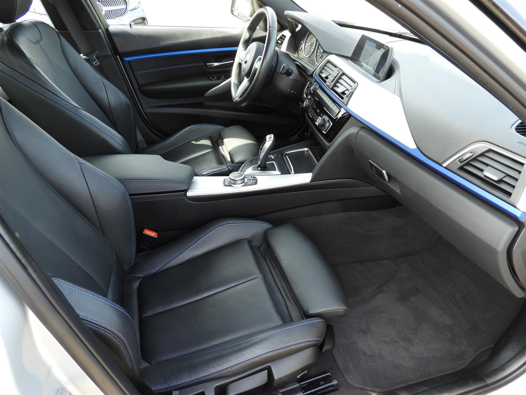 Billede af BMW 320d 2,0 D M-Sport Steptronic 190HK 8g Aut.