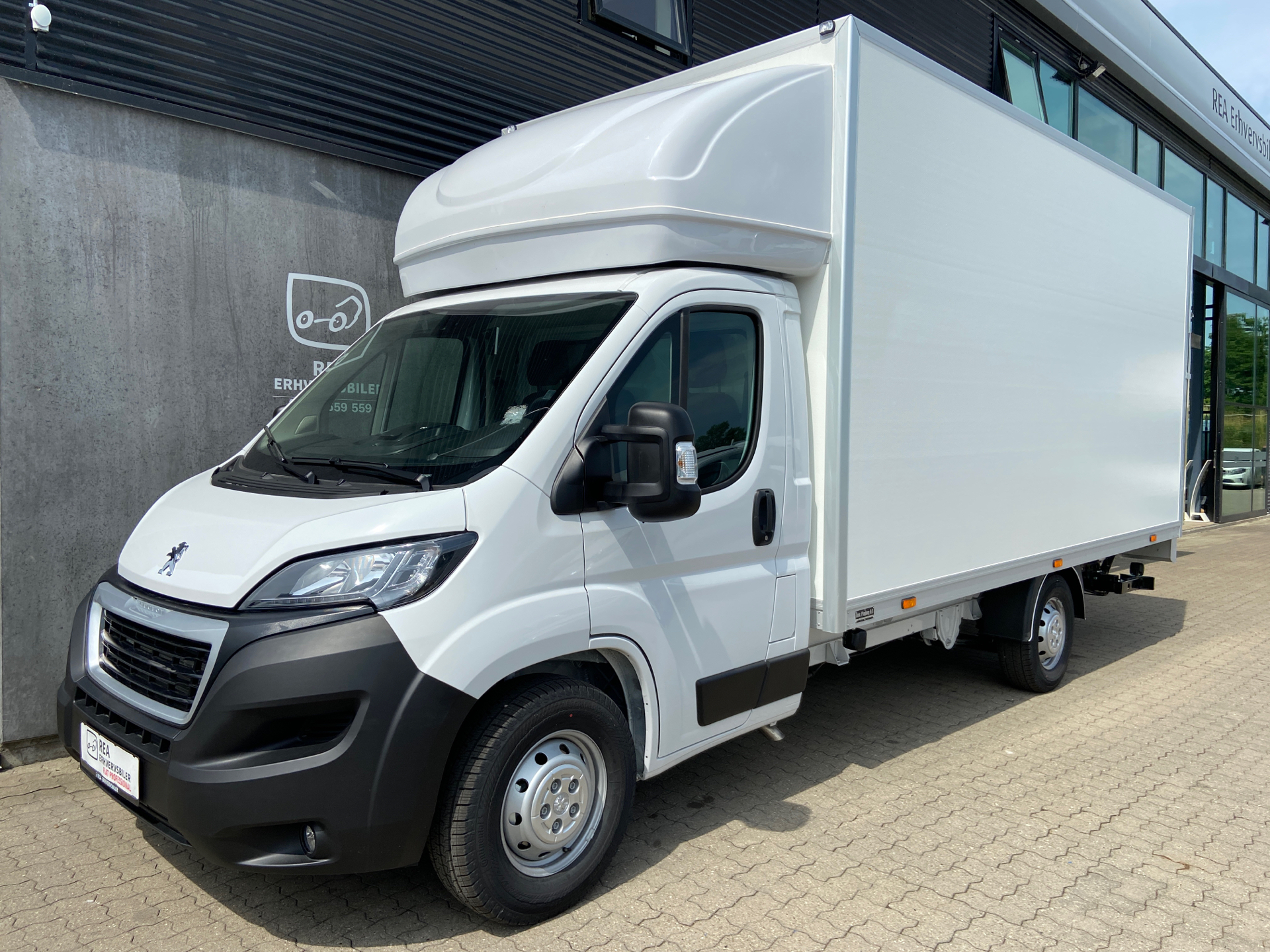 Billede af Peugeot Boxer 435 L3 2,2 BlueHDi Plus 165HK Ladv./Chas. 6g