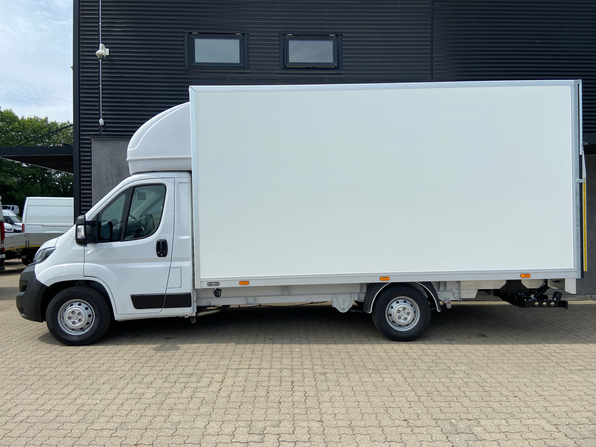 Billede af Peugeot Boxer 435 L3 2,2 BlueHDi Plus 165HK Ladv./Chas. 6g