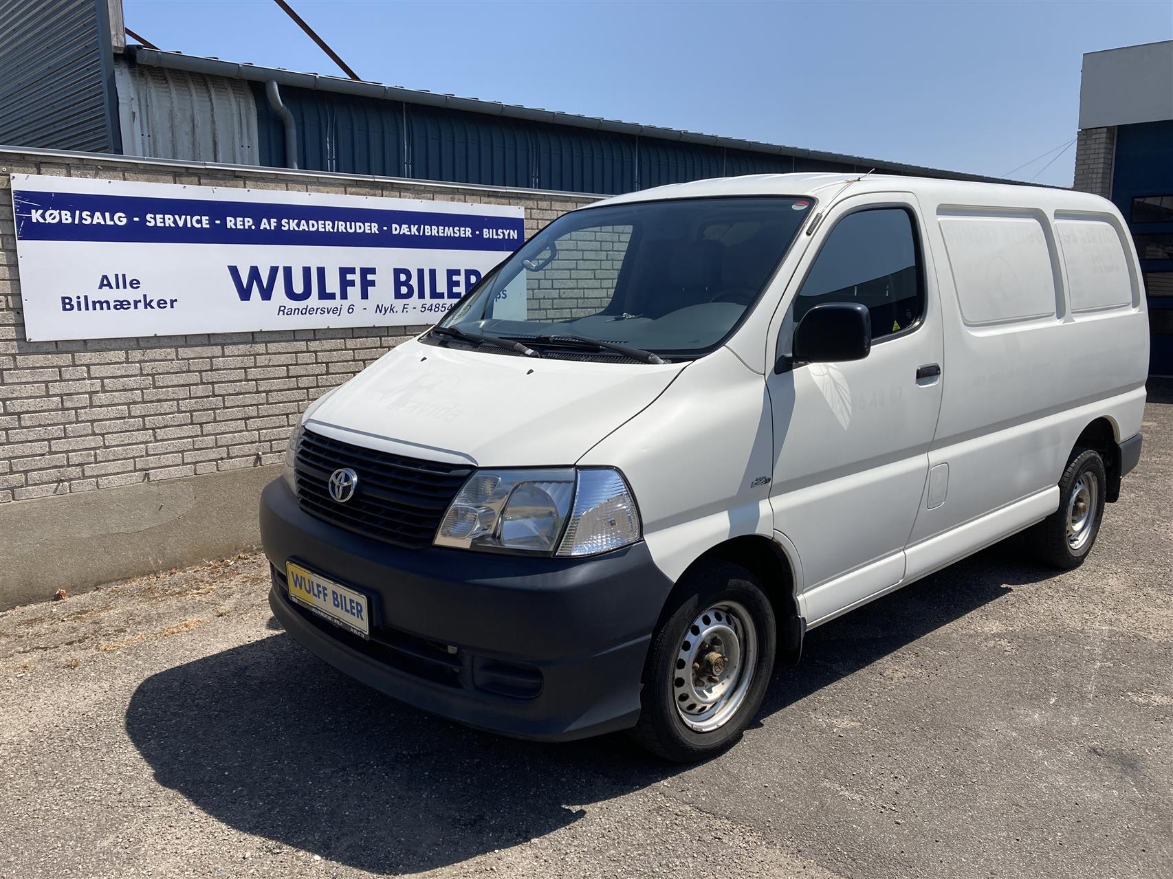 Billede af Toyota HiAce Kort 2,5 D-4D 95HK Van