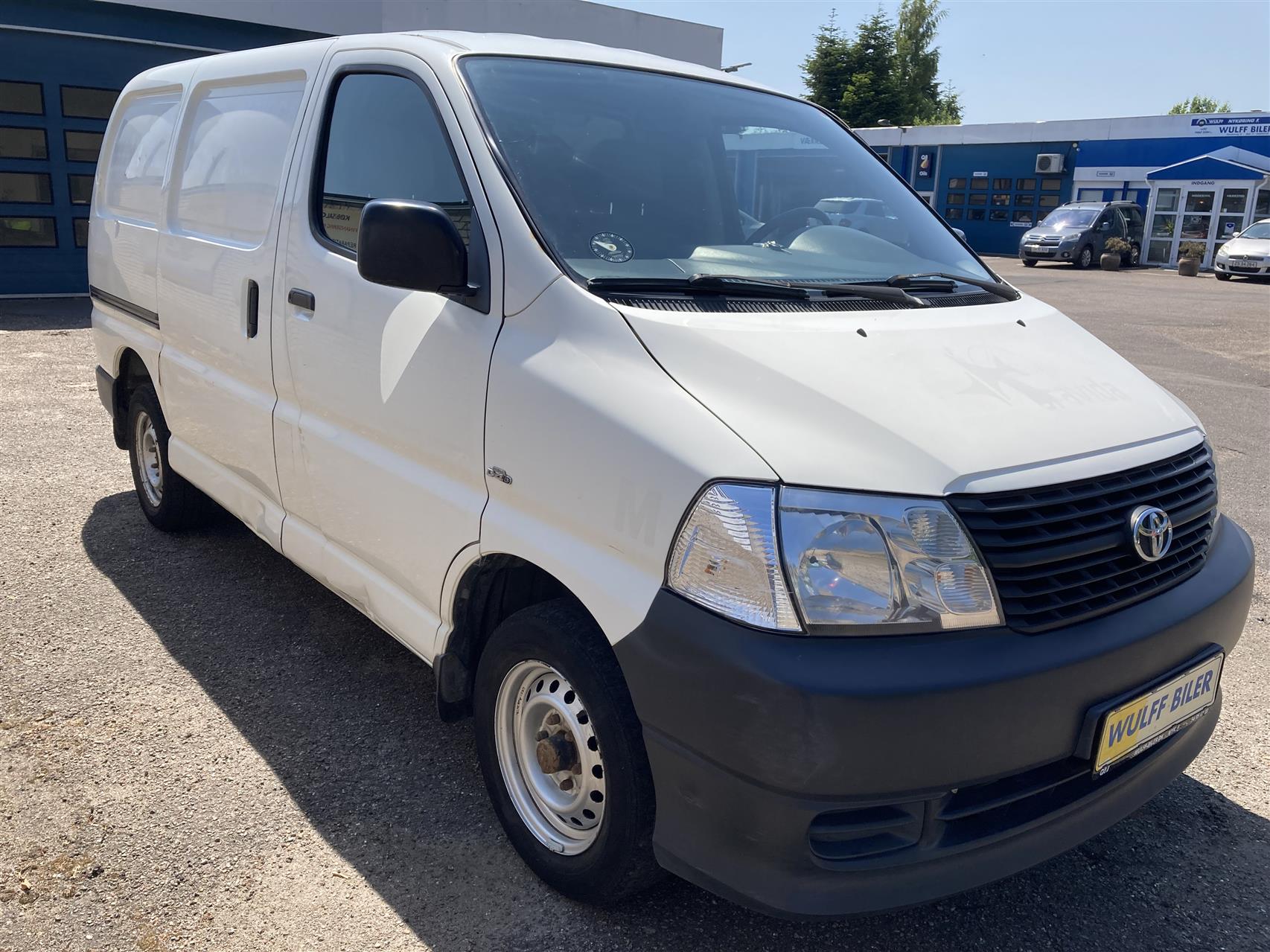 Billede af Toyota HiAce Kort 2,5 D-4D 95HK Van