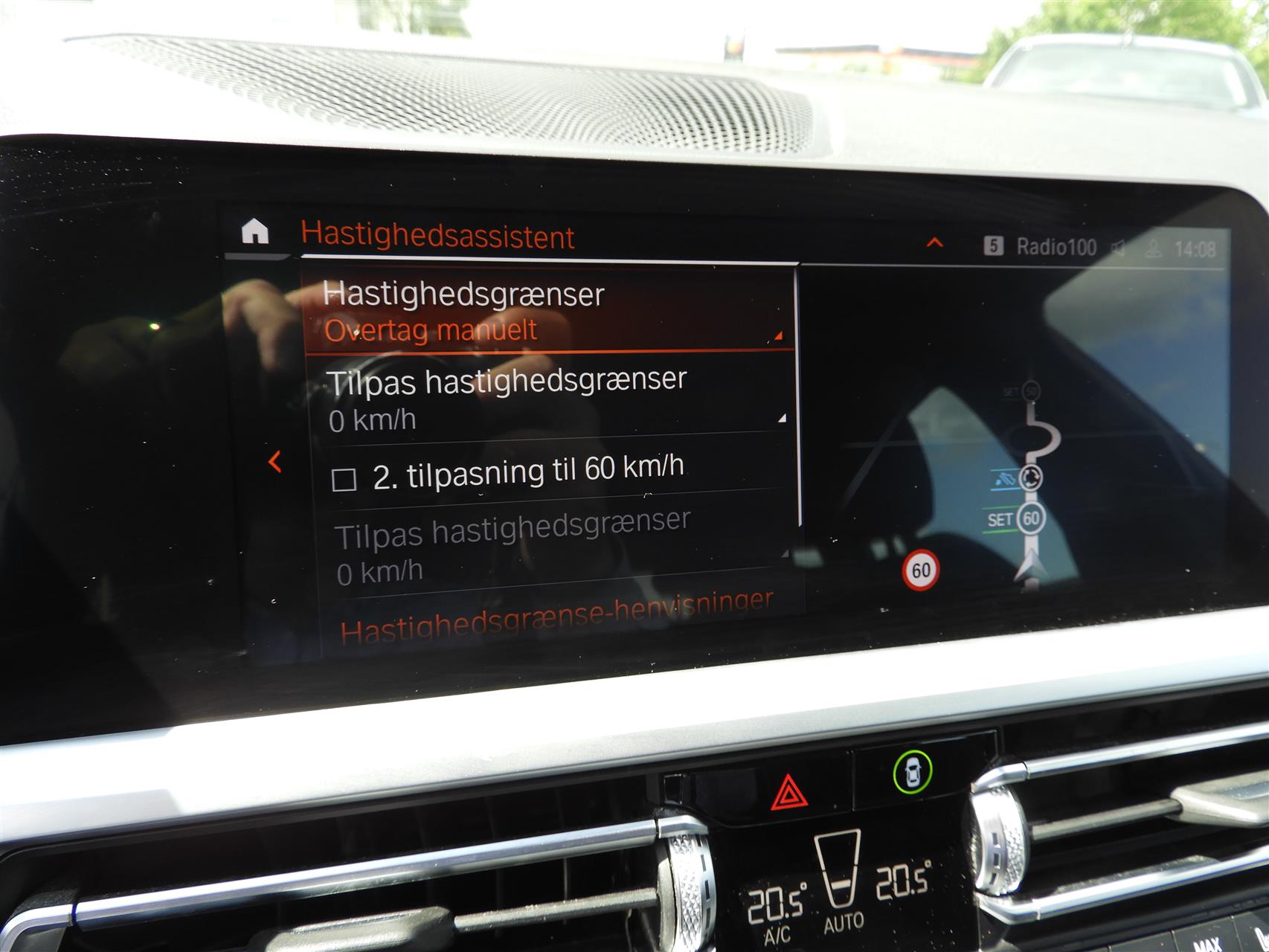 Billede af BMW 320d Touring 2,0 D M-Sport 190HK Stc 8g Aut.