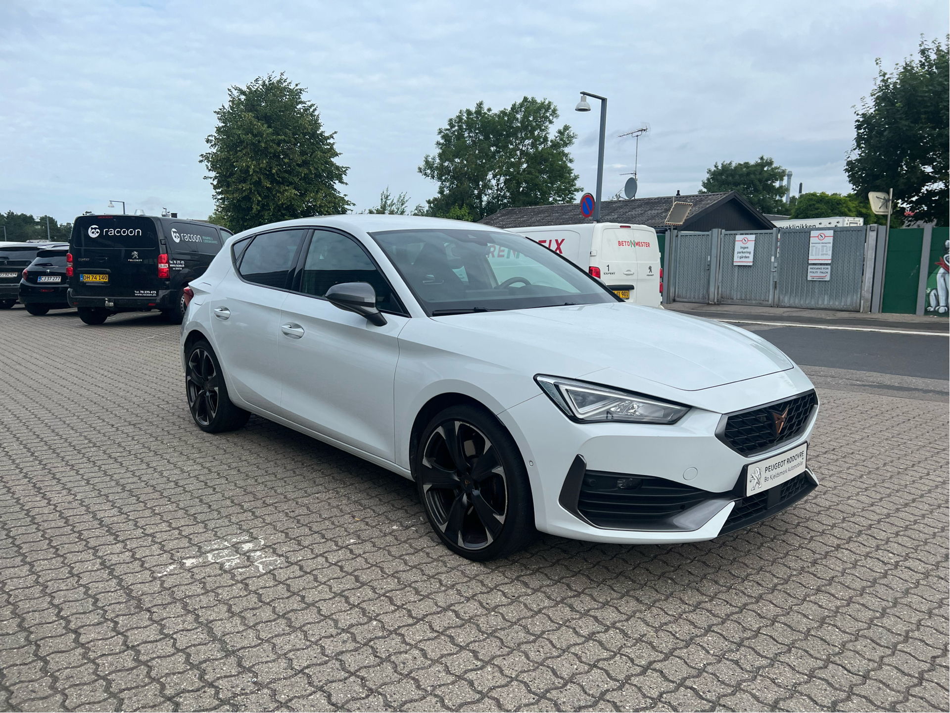 Billede af Cupra Leon Sportstourer 1,4 TSI  Plugin-hybrid DSG 245HK Stc 6g Aut.