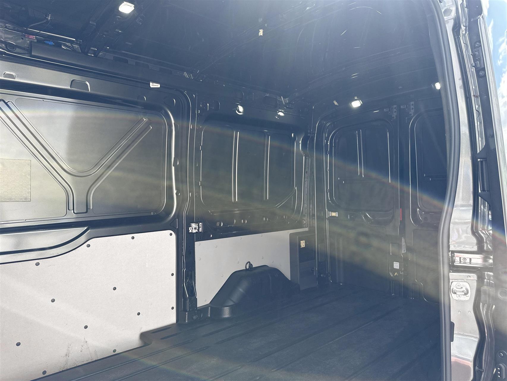 Billede af Ford E-Transit 350 L2H2 EL Trend RWD 269HK Van Aut.