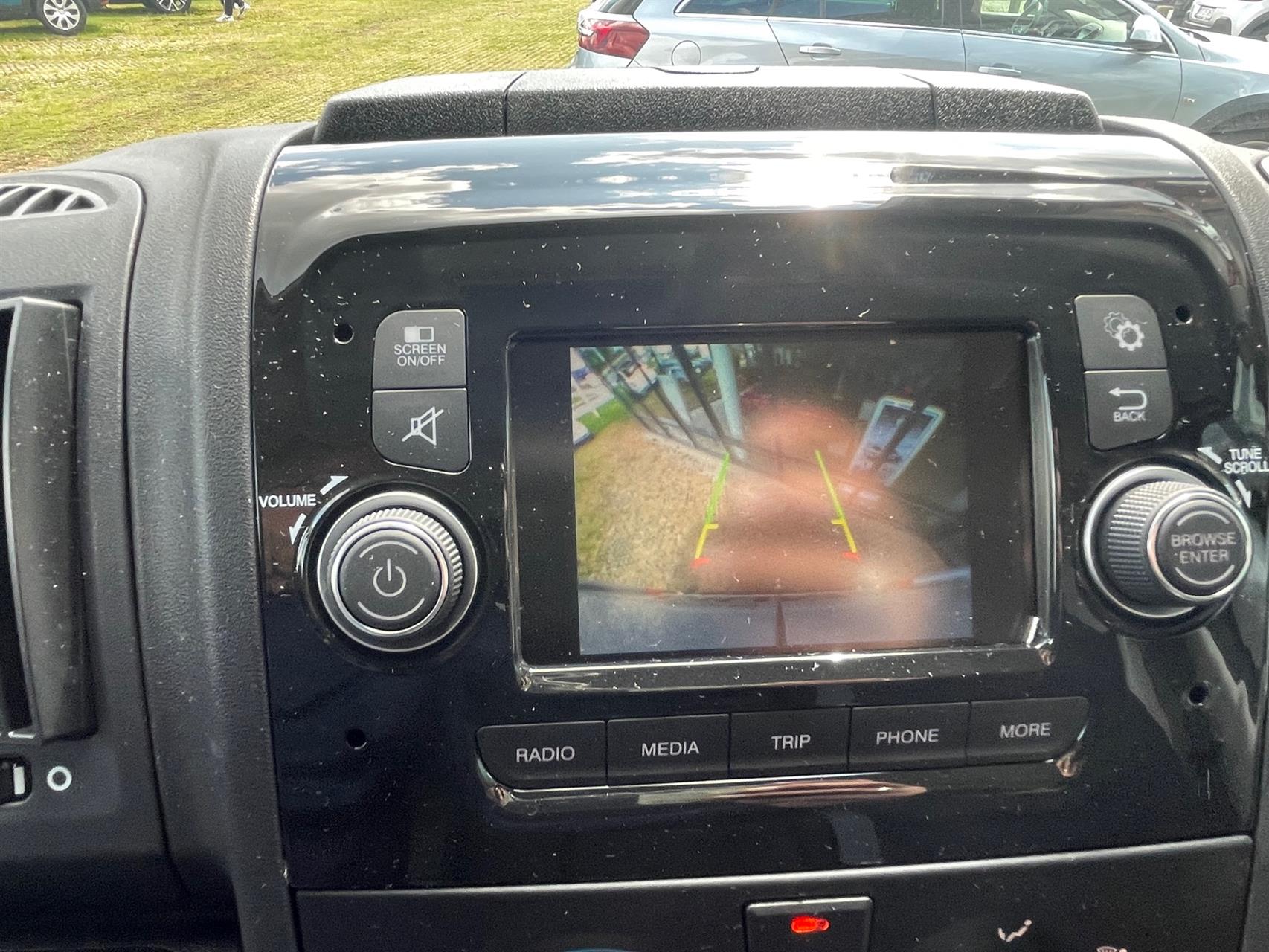 Billede af Citroën Jumper 35H L2H2 2,2 Blue HDi Flexline 165HK Van 6g