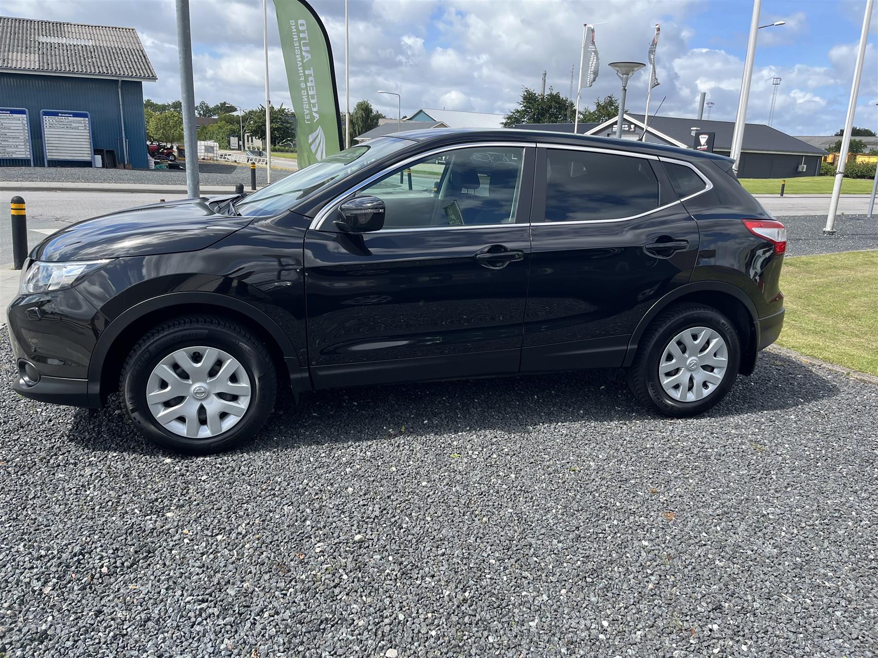 Billede af Nissan Qashqai 1,2 Dig-T Visia 115HK 5d 6g