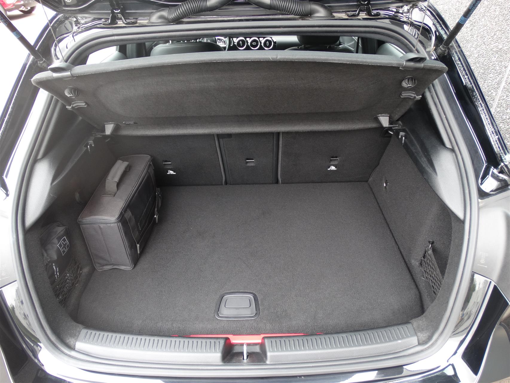Billede af Mercedes-Benz A250 e 1,3 Plugin-hybrid Progressive 8G-DCT 218HK 5d 8g Aut.