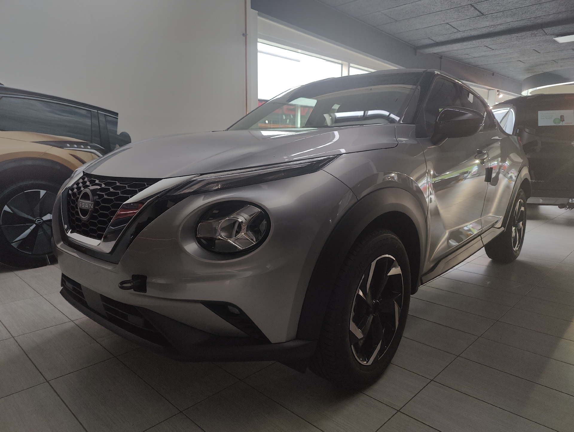 Billede af Nissan Juke 1,0 Dig-T Acenta Comfort Pack + Navi 114HK 5d Man. 