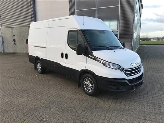 Iveco Daily 35S18 12m3 3,0 D Forza+ A8 V 176HK Van 8g Aut.