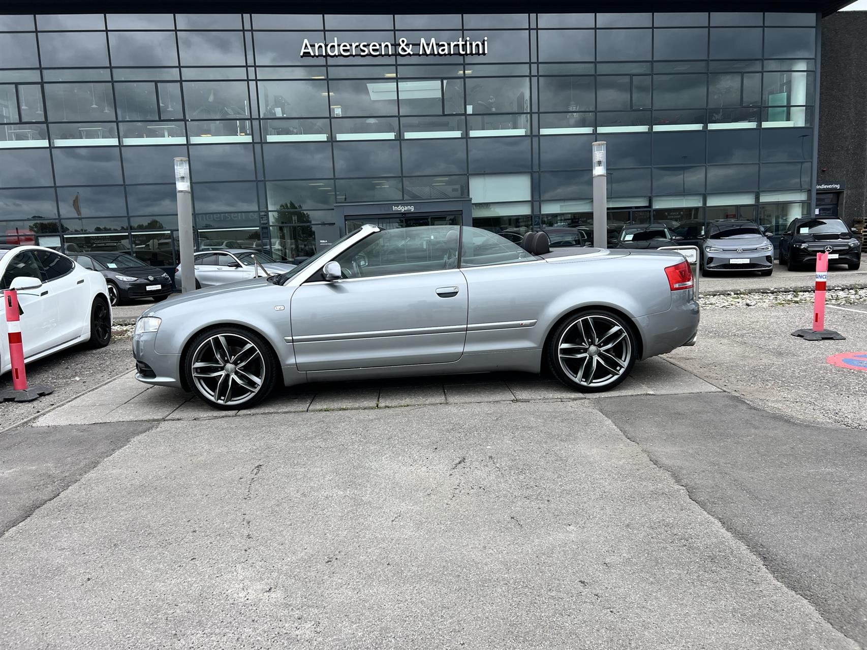 Audi A4 1,8 T S-line 163HK Cabr. Man.