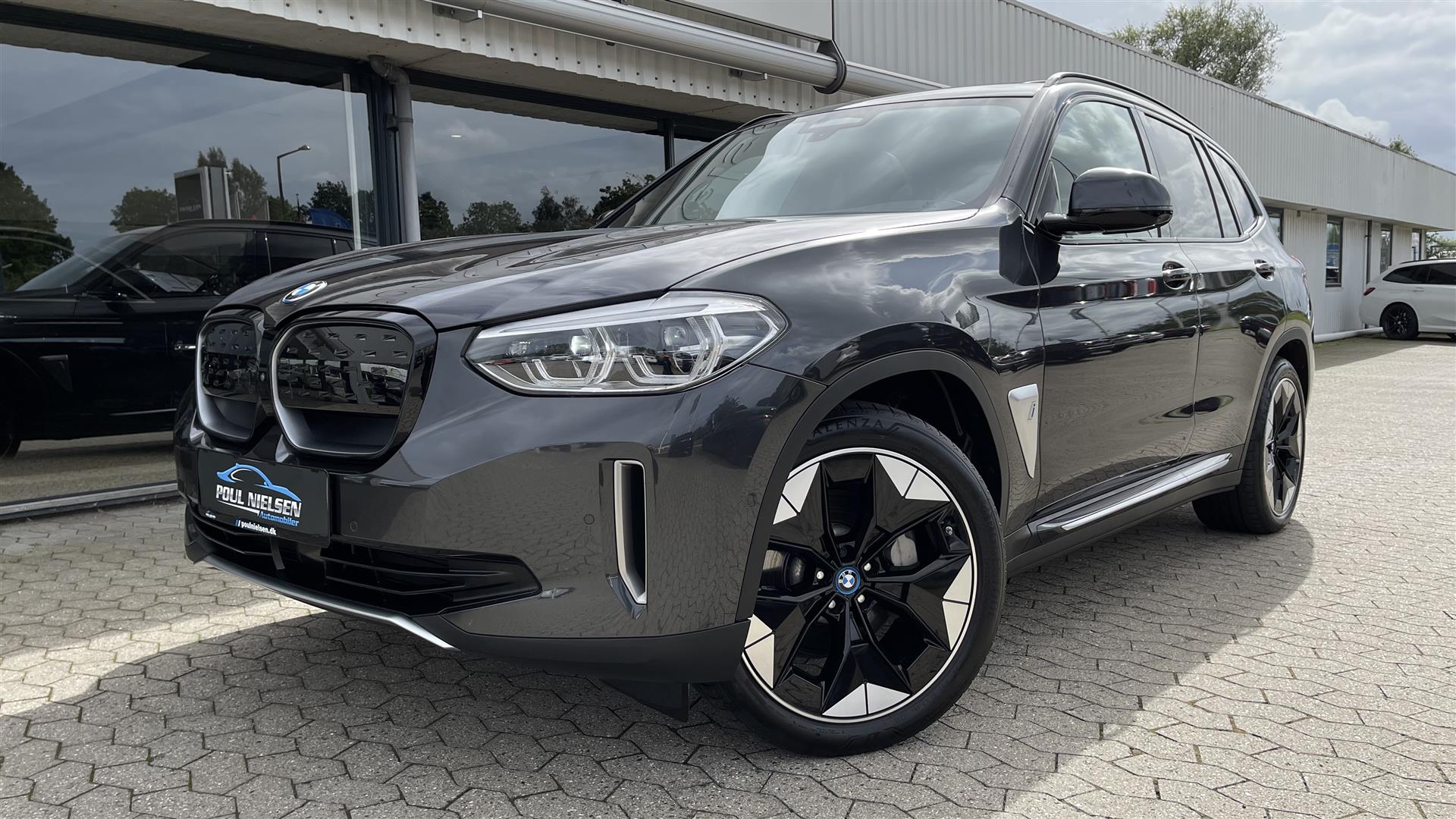 BMW iX3 2021