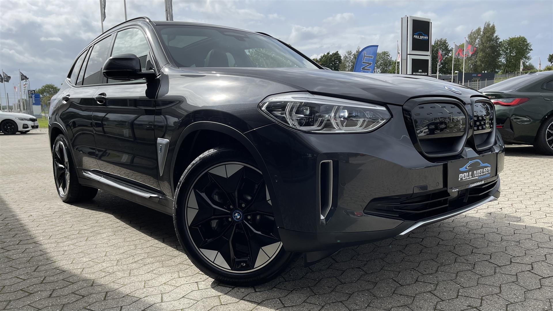 BMW iX3 2021