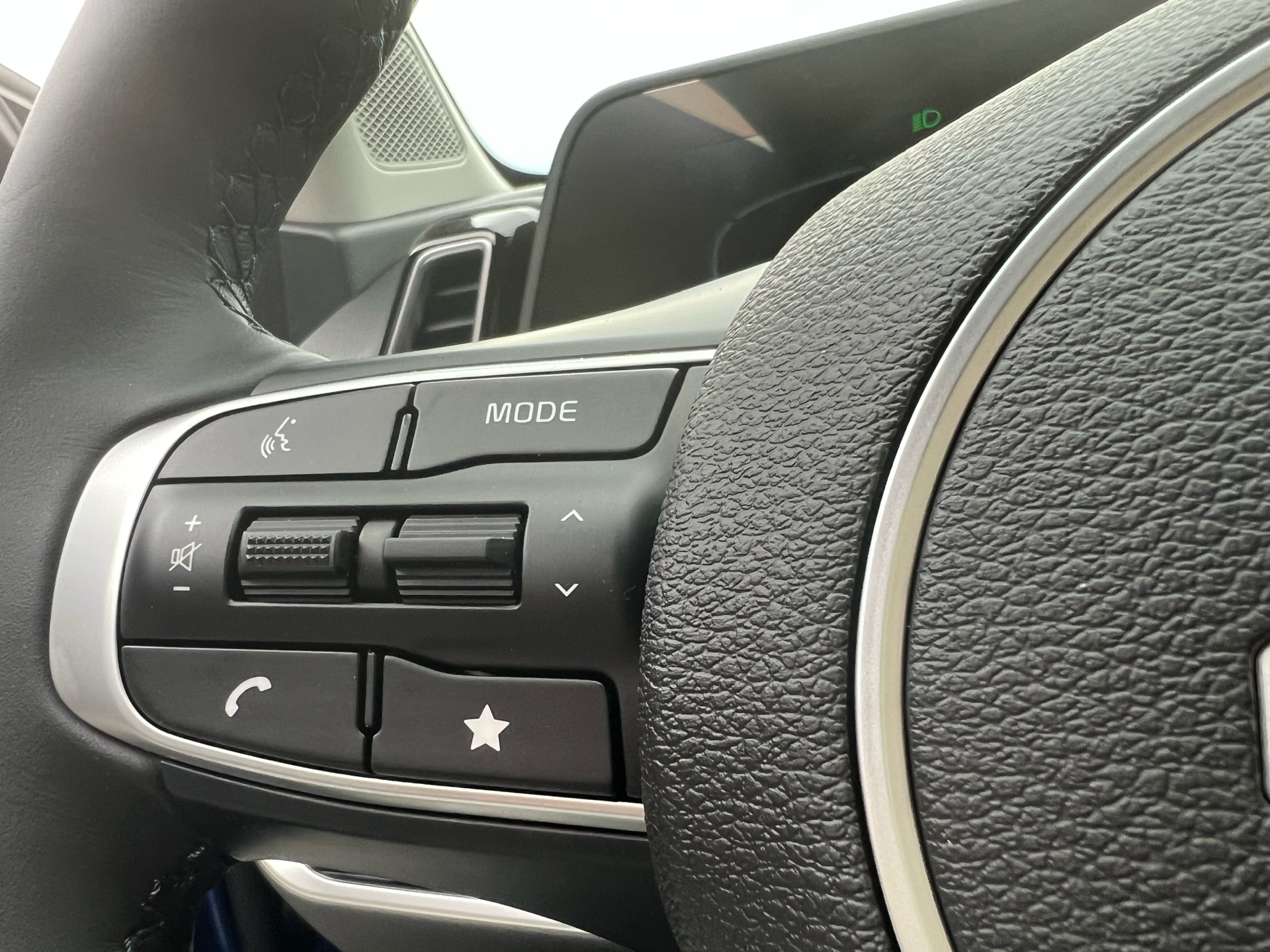Billede af Kia Sportage 1,6 T-GDI  Plugin-hybrid Prestige 4WD DCT 265HK 5d 6g Aut.