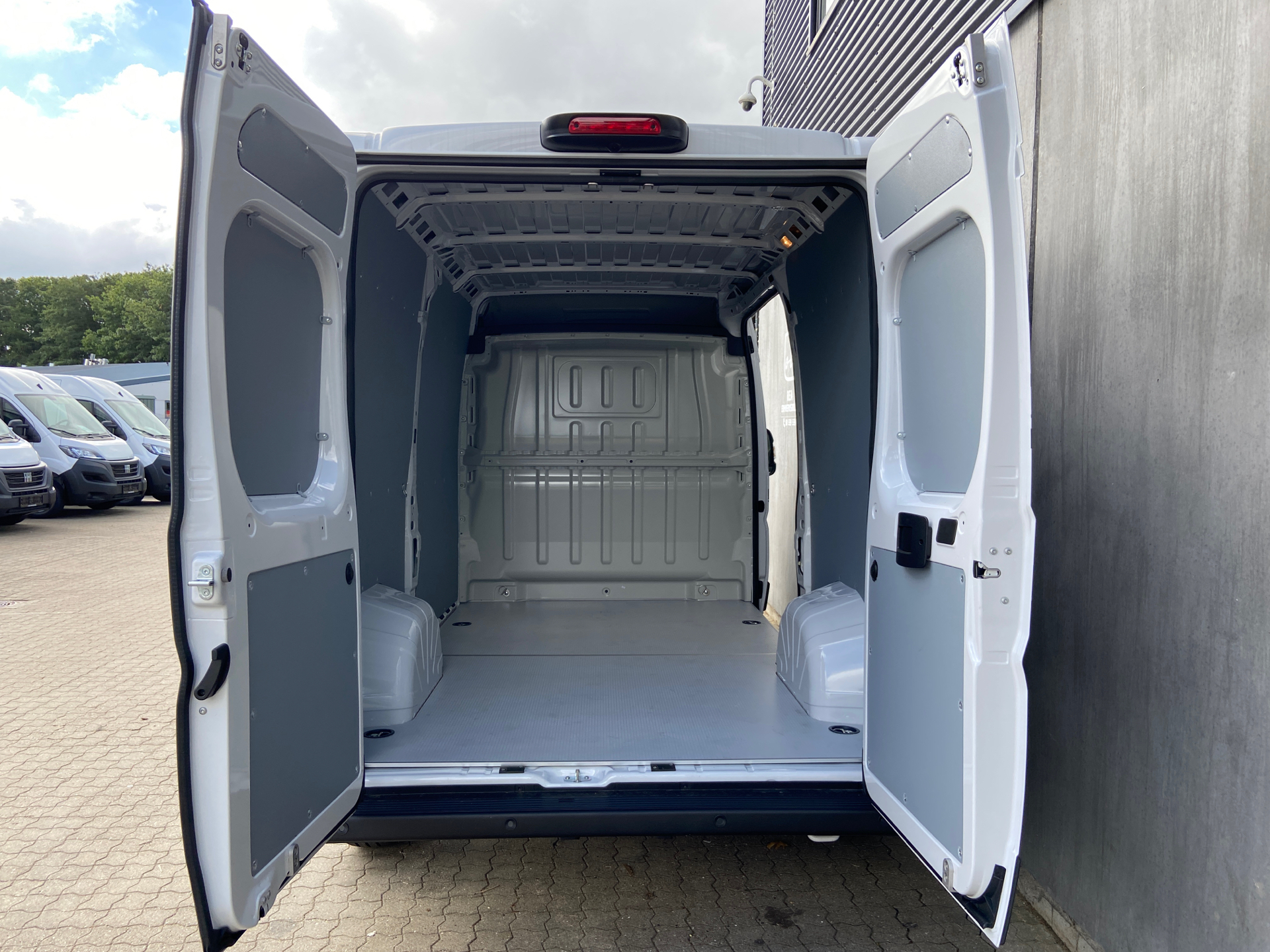 Billede af Fiat Ducato 35 L2H2 2,2 MJT Easy Pro 140HK Van 6g