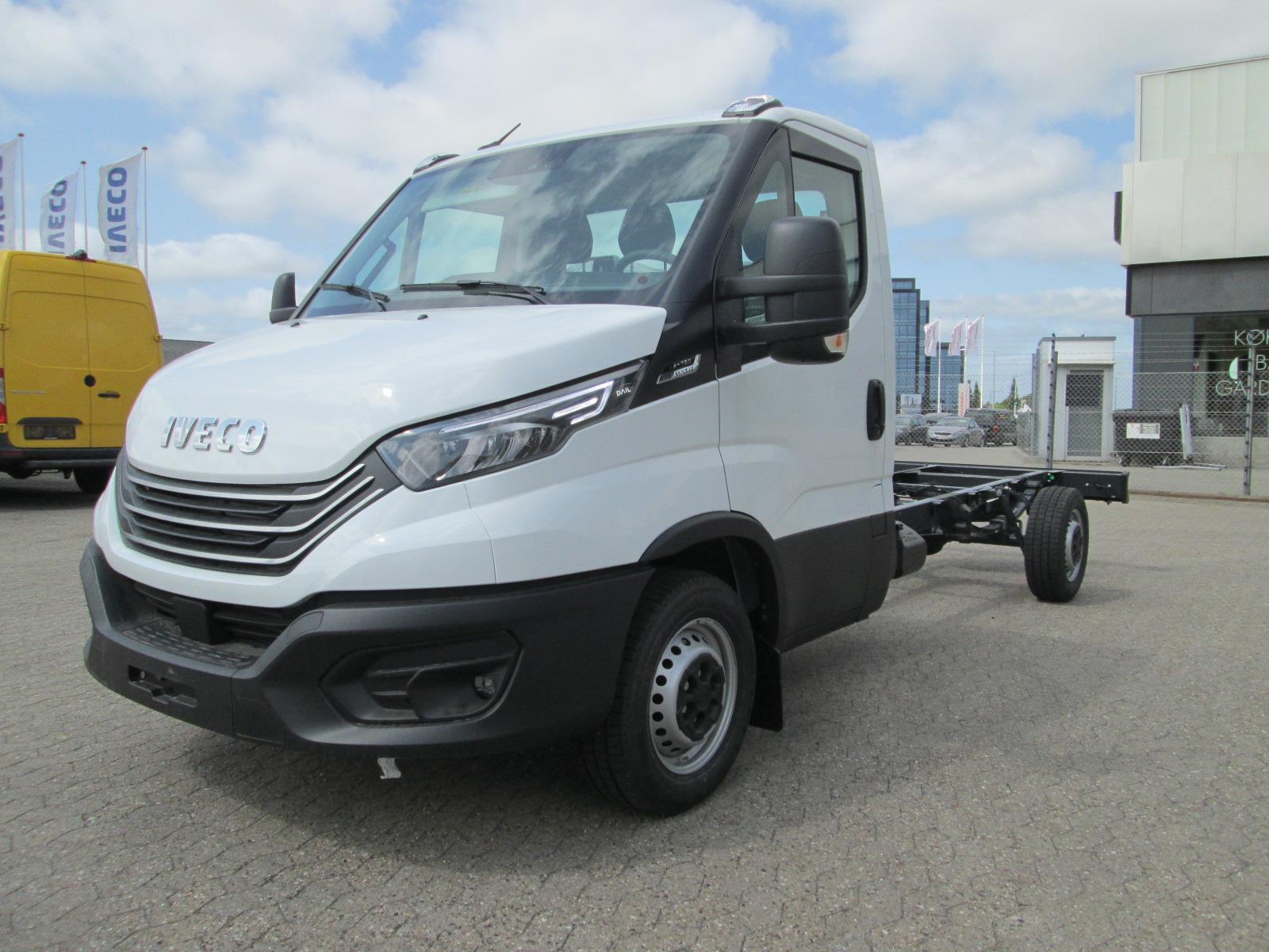 Billede af Iveco Daily 35S16 4100mm 2,3 D Hi-Matic 156HK Ladv./Chas. 8g Aut.