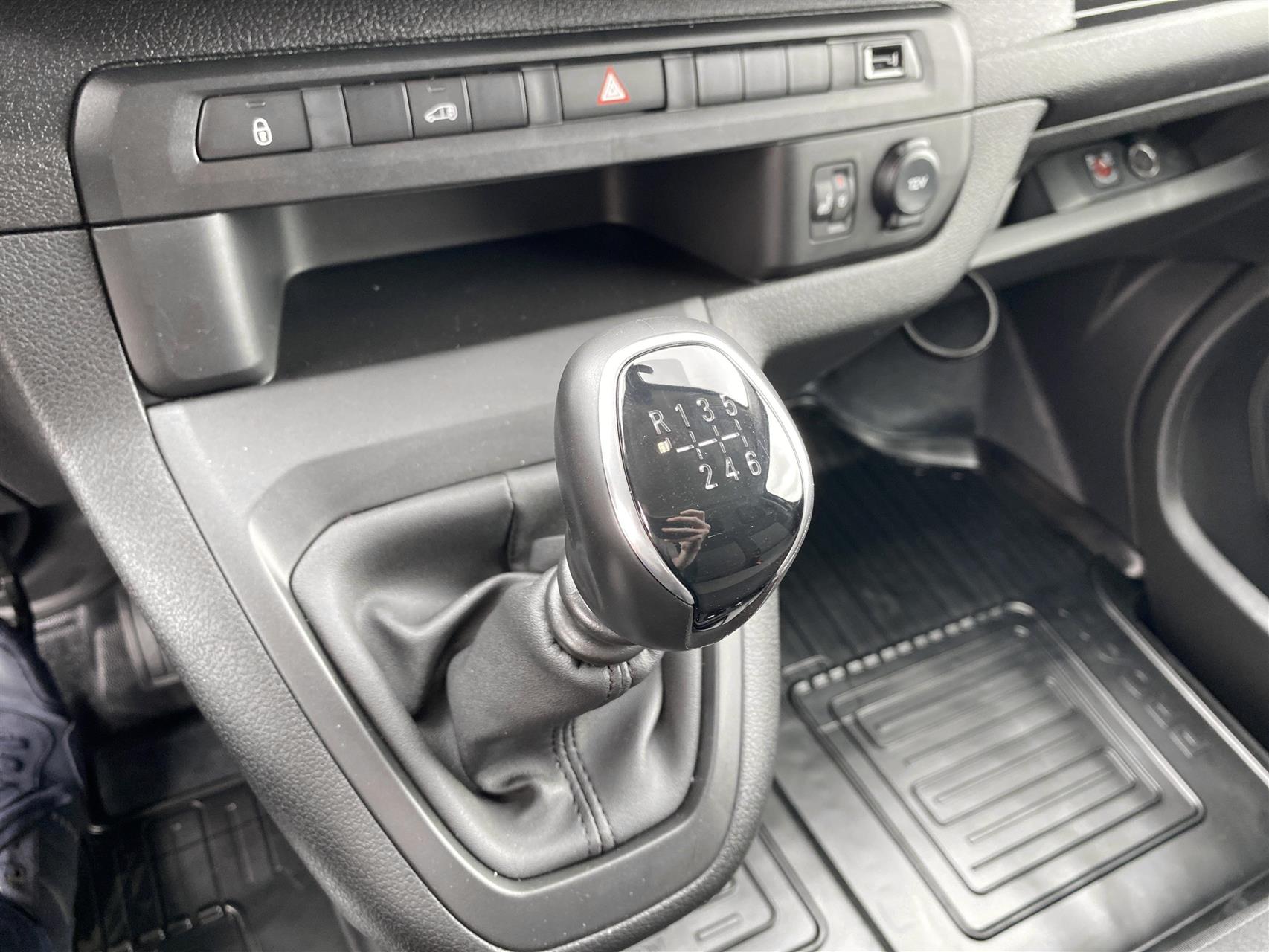 Billede af Toyota Proace Long 2,0 D Comfort Master 144HK Van 6g