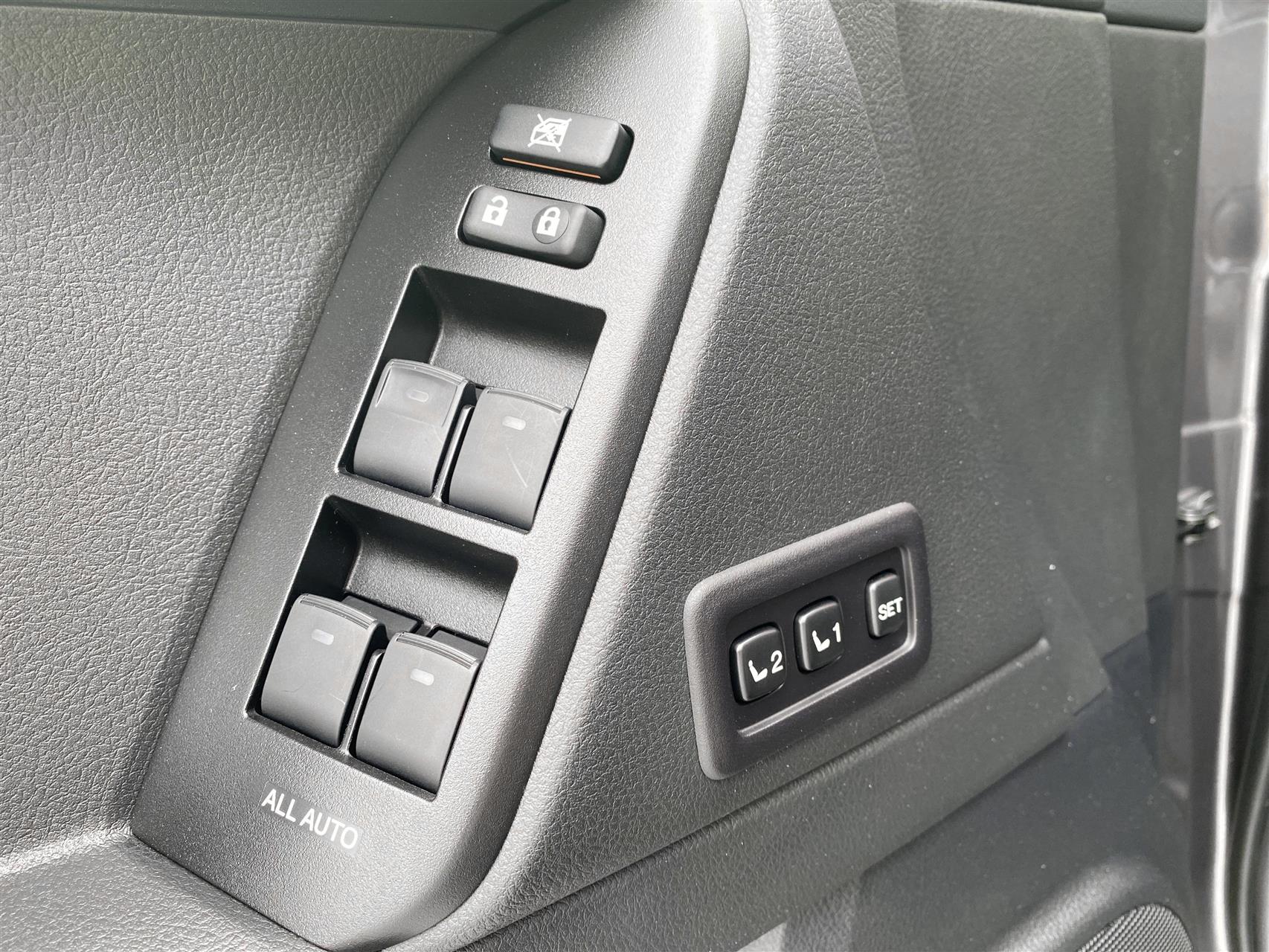 Billede af Toyota Landcruiser 5 pers. 2,8 D-4D T4 4WD 204HK 5d 6g Aut.