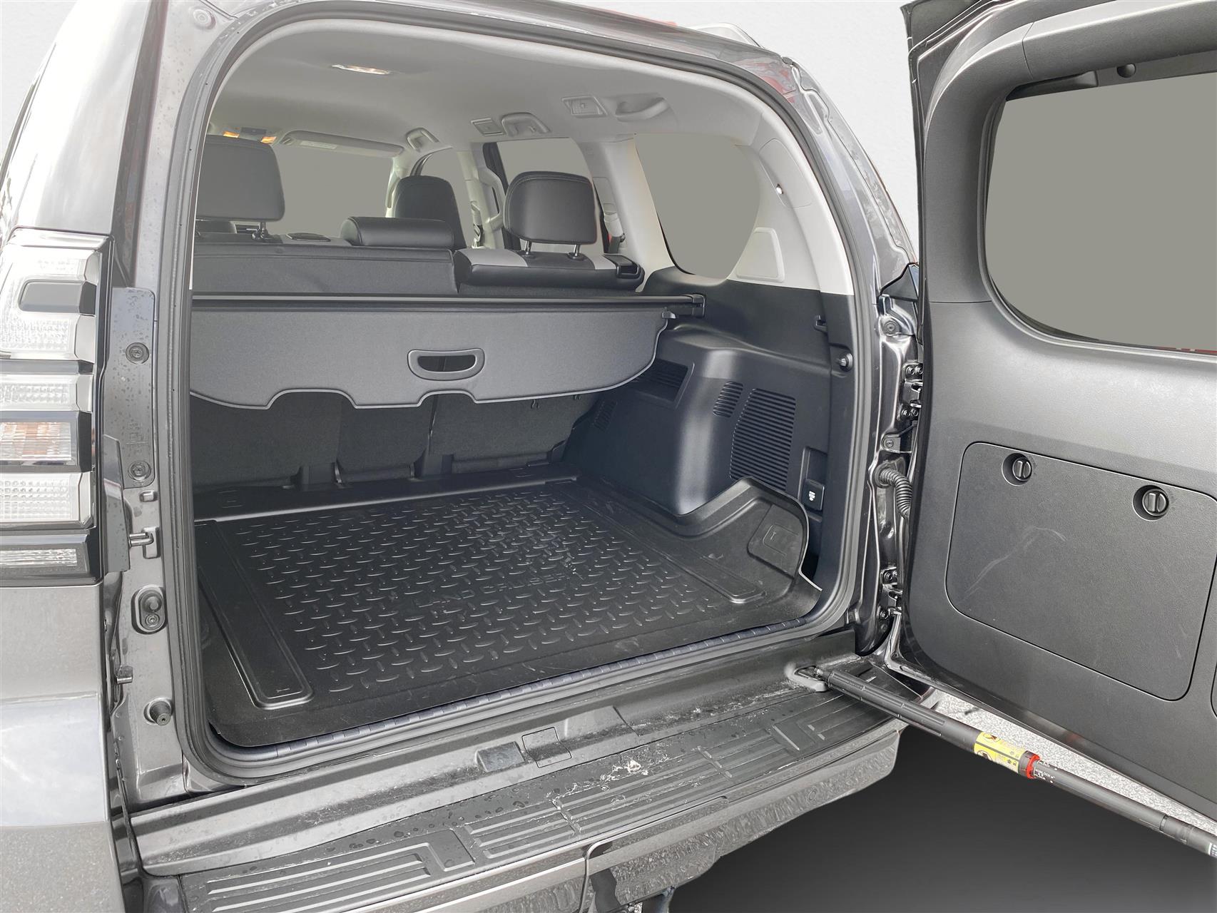 Billede af Toyota Landcruiser 5 pers. 2,8 D-4D T4 4WD 204HK 5d 6g Aut.