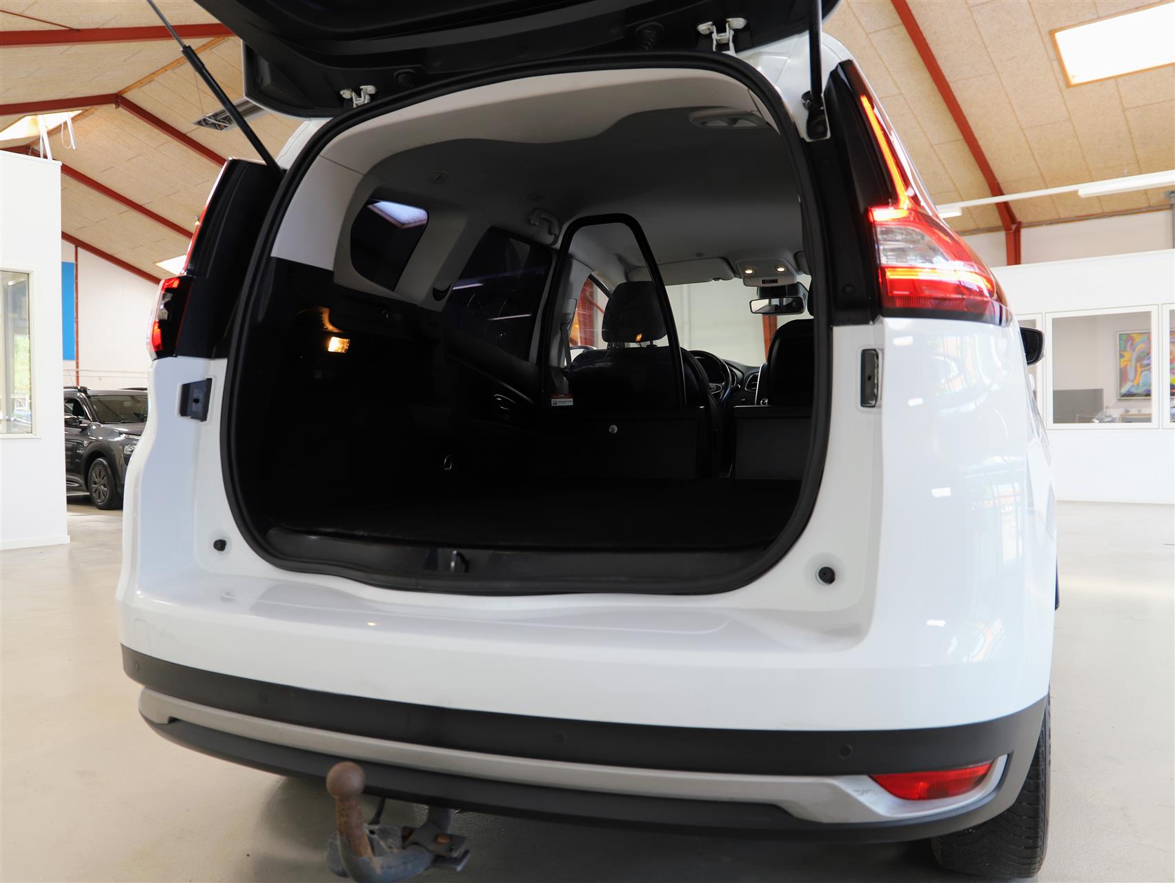 Billede af Renault Grand Scénic 1,5 Energy DCI Zen EDC 110HK Van 7g Aut.