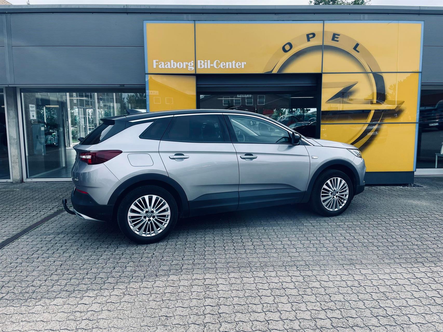 Billede af Opel Grandland X 1,2 T Exclusive Start/Stop 130HK 5d 8g Aut.