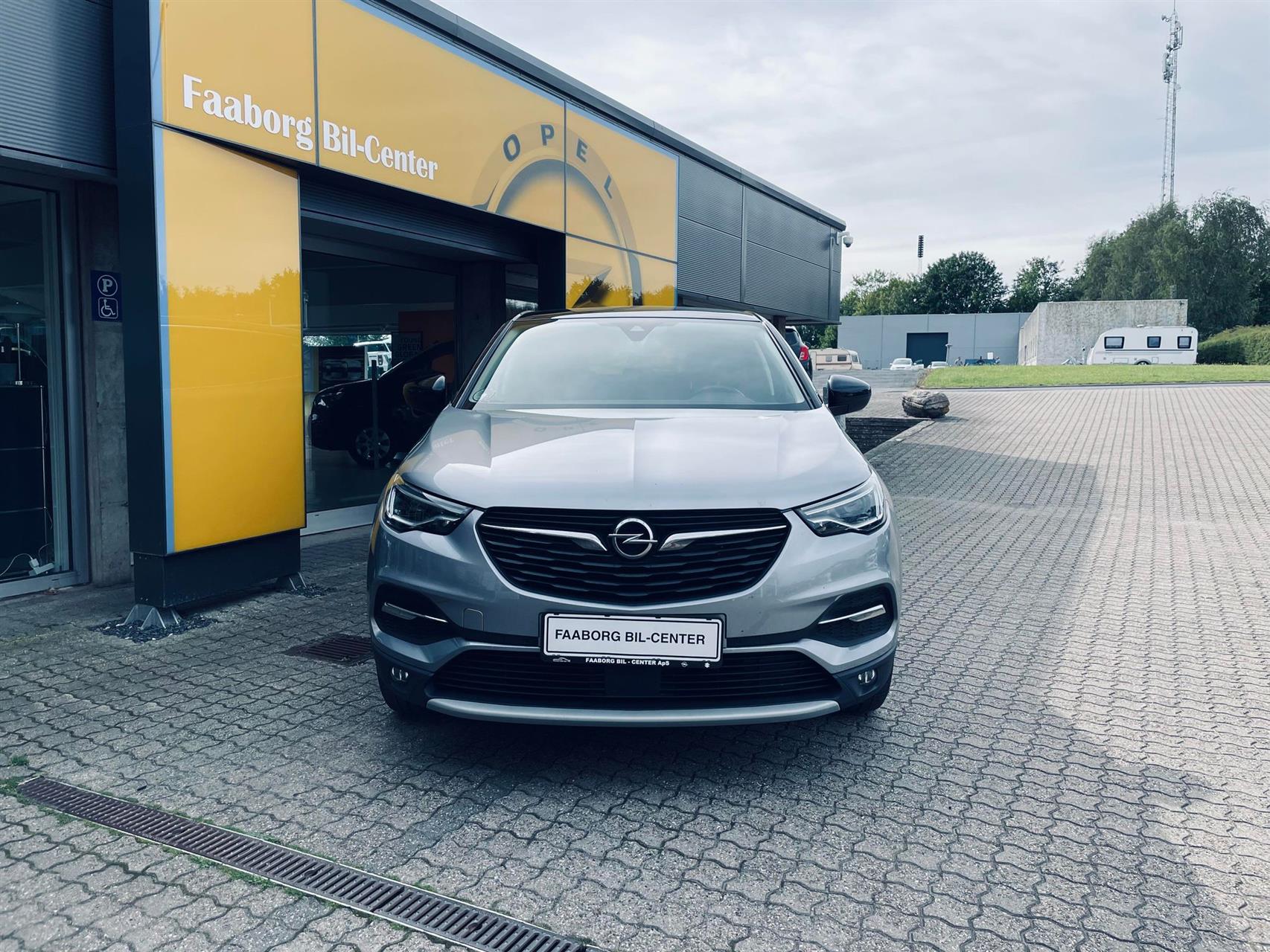 Billede af Opel Grandland X 1,2 T Exclusive Start/Stop 130HK 5d 8g Aut.