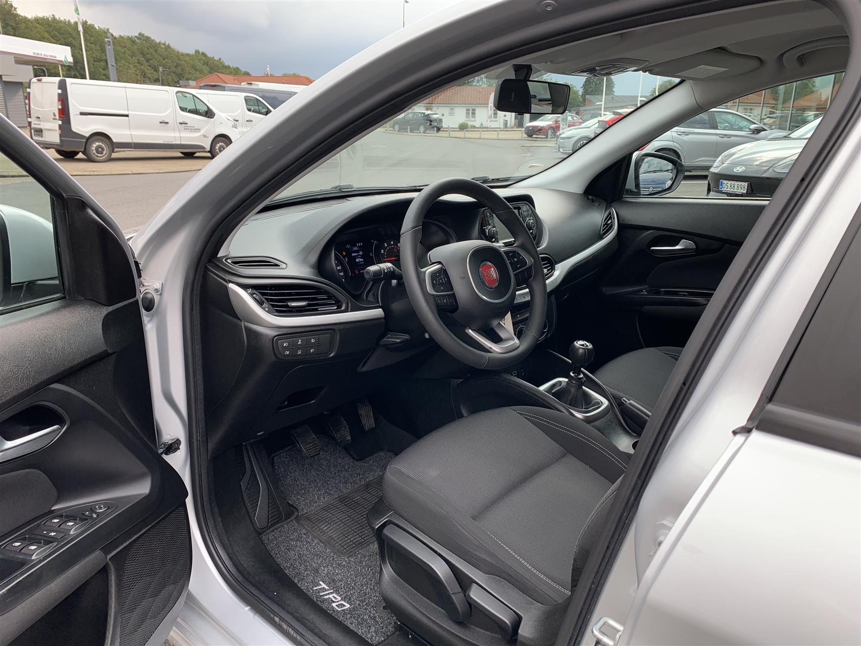 Billede af Fiat Tipo 1,4 T-Jet Easy 120HK 5d 6g