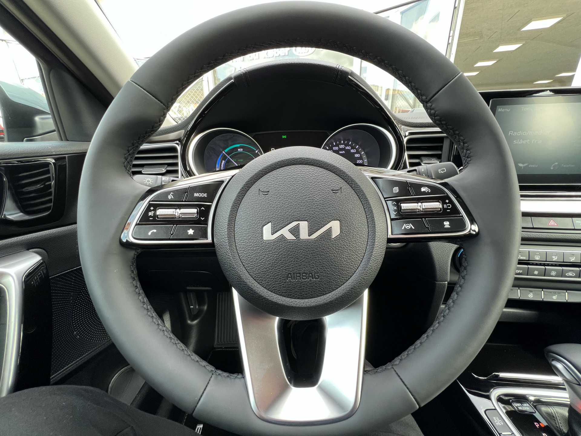 Billede af Kia Ceed SW 1,6 GDI PHEV  Plugin-hybrid Prestige DCT 141HK Stc 6g Aut.