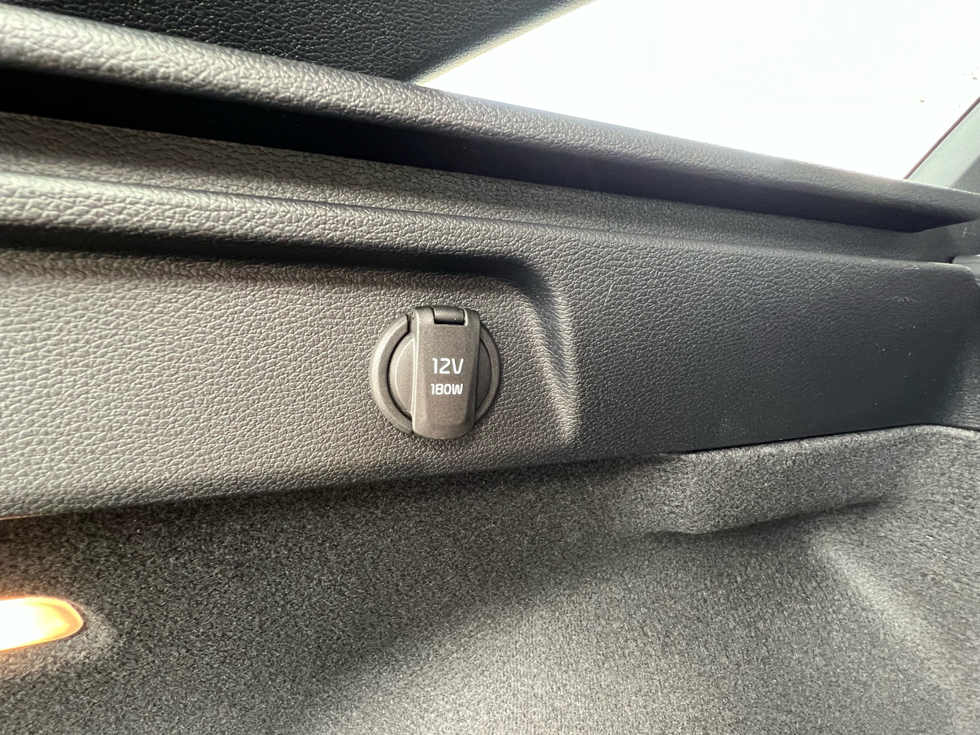 Billede af Kia Ceed SW 1,6 GDI PHEV  Plugin-hybrid Prestige DCT 141HK Stc 6g Aut.
