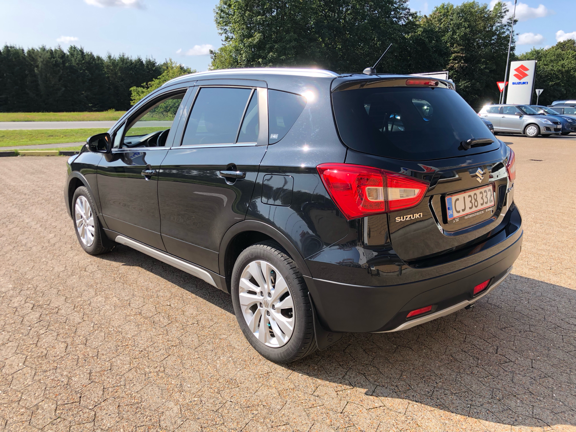 Billede af Suzuki S-Cross 1,0 Boosterjet Active 112HK 5d