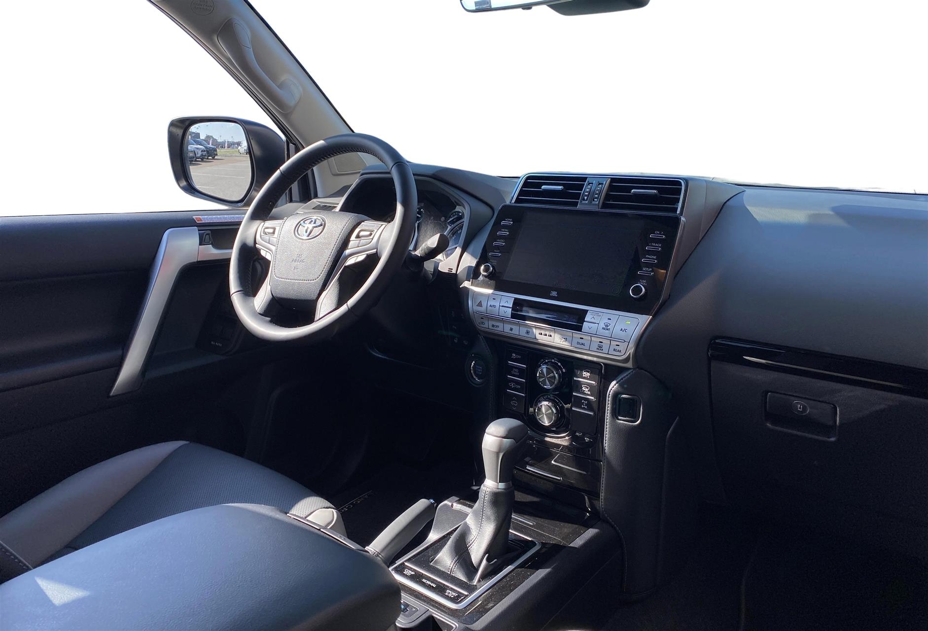 Billede af Toyota Landcruiser 5 pers. 2,8 D-4D T4 4WD 204HK 5d Aut.