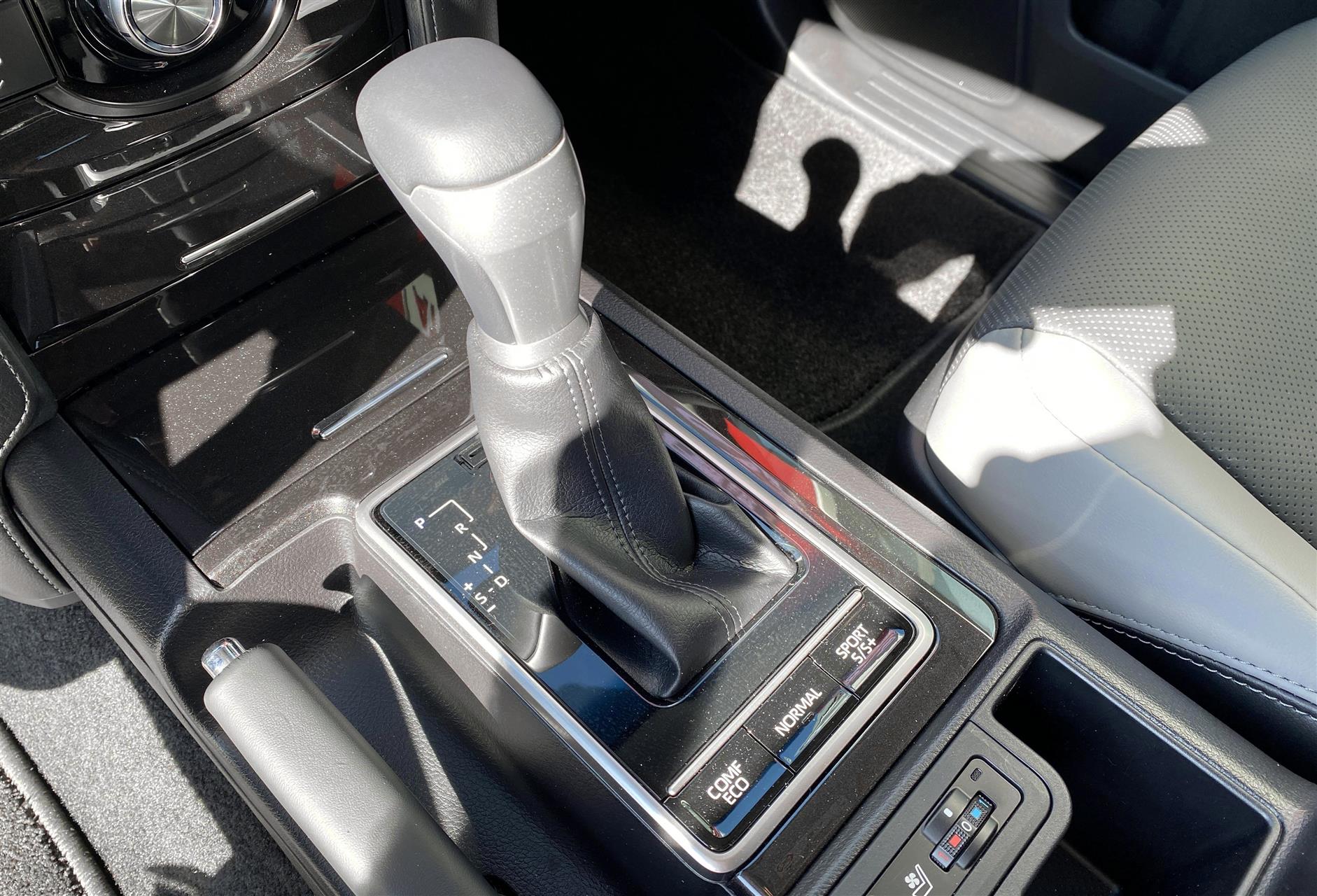 Billede af Toyota Landcruiser 5 pers. 2,8 D-4D T4 4WD 204HK 5d Aut.