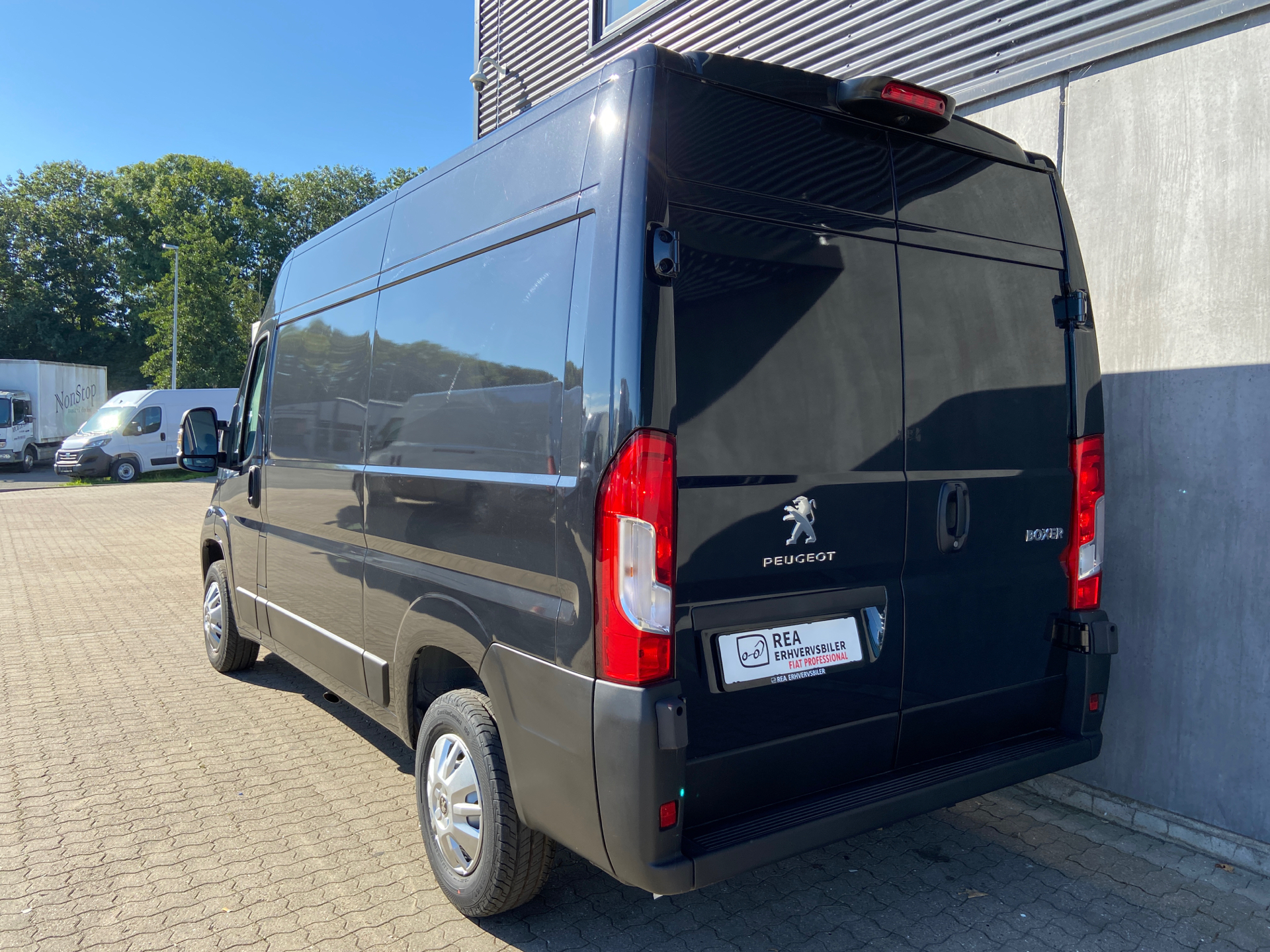 Billede af Peugeot Boxer 333 L2H2 2,2 BlueHDi Premium 140HK Van 6g