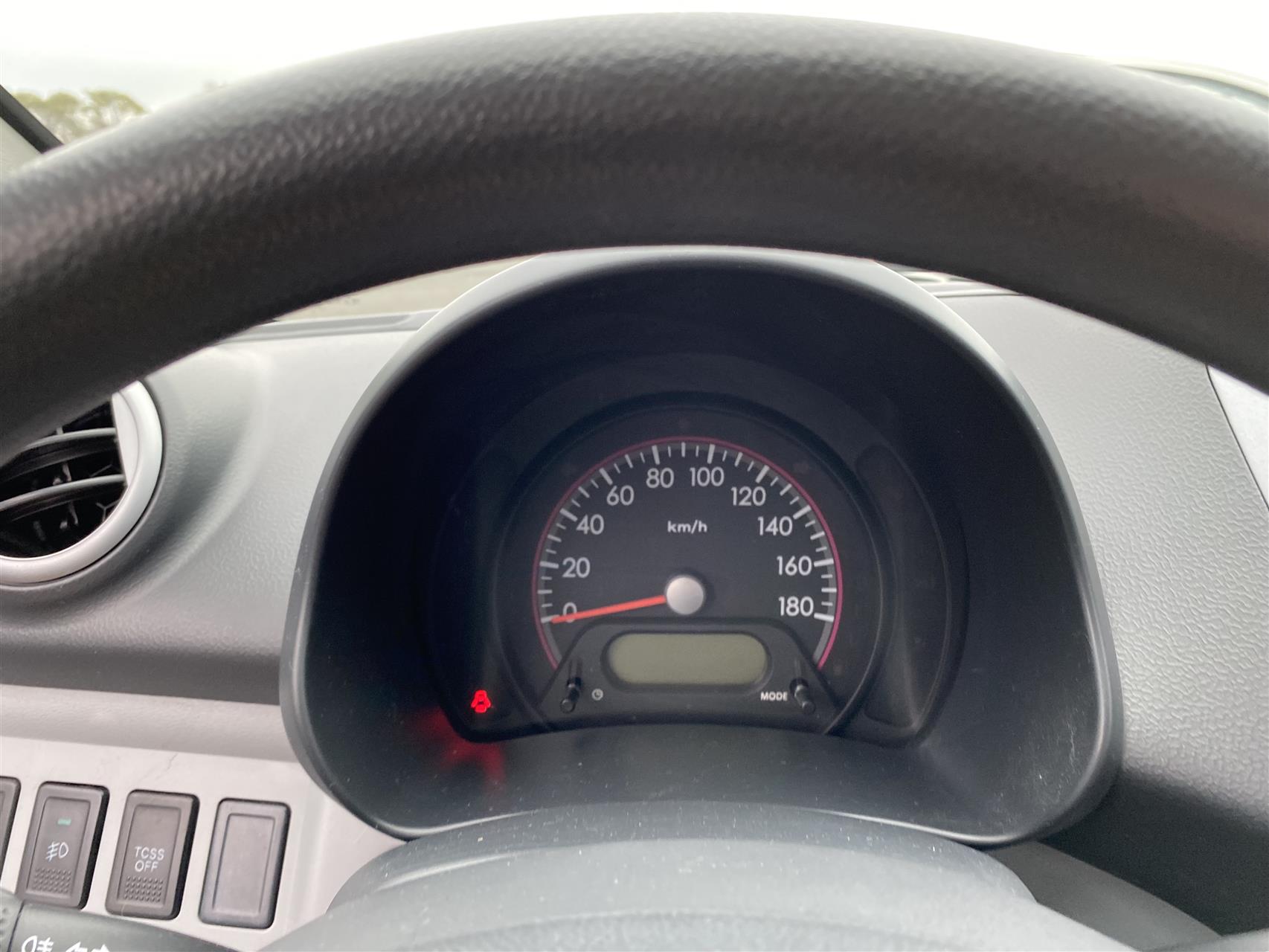 Billede af Nissan Pixo 1,0 Visia 68HK 5d
