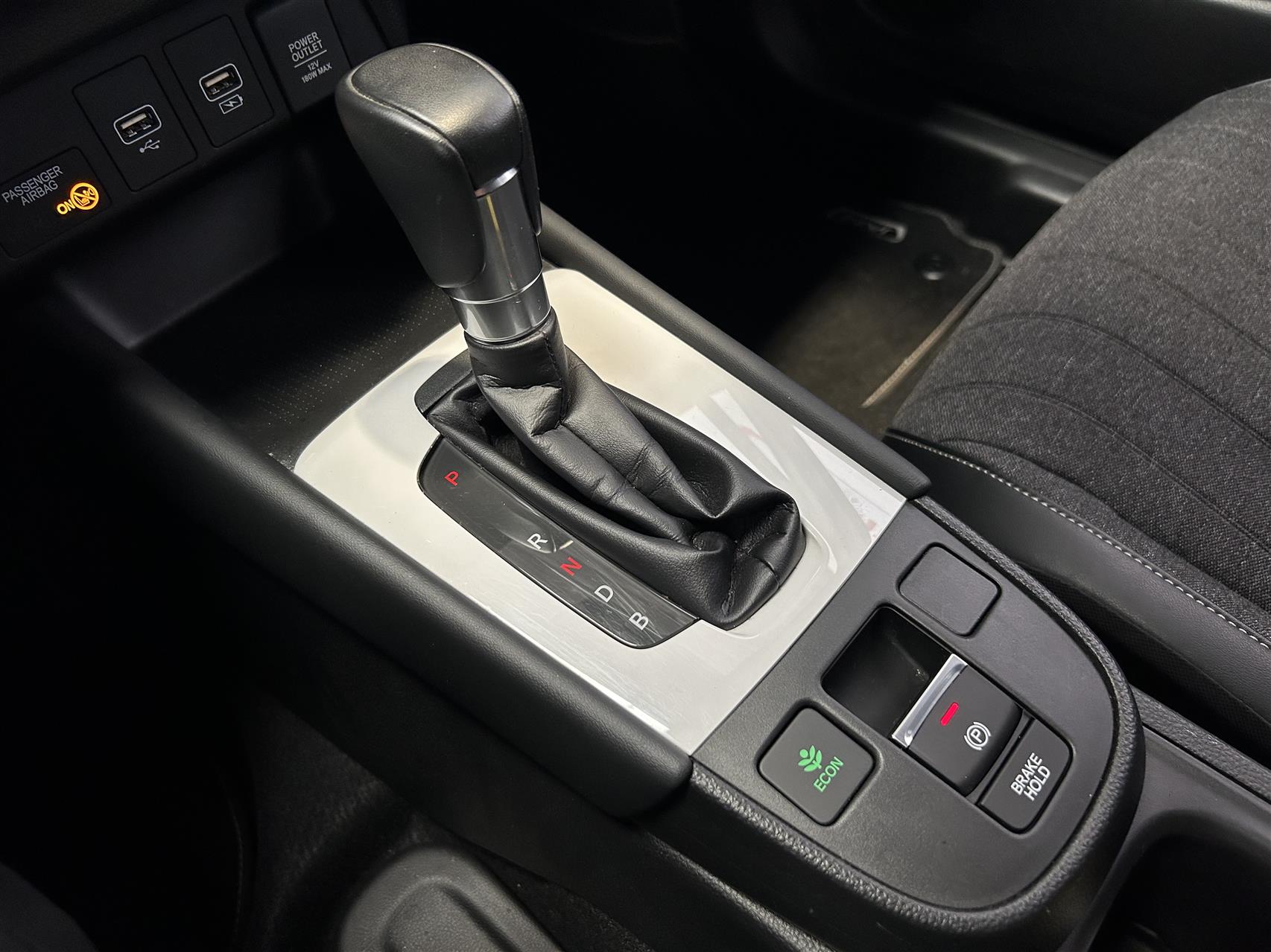 Billede af Honda Jazz 1,5 i-MMD  Hybrid Executive E-CVT 109HK 5d 7g Aut.