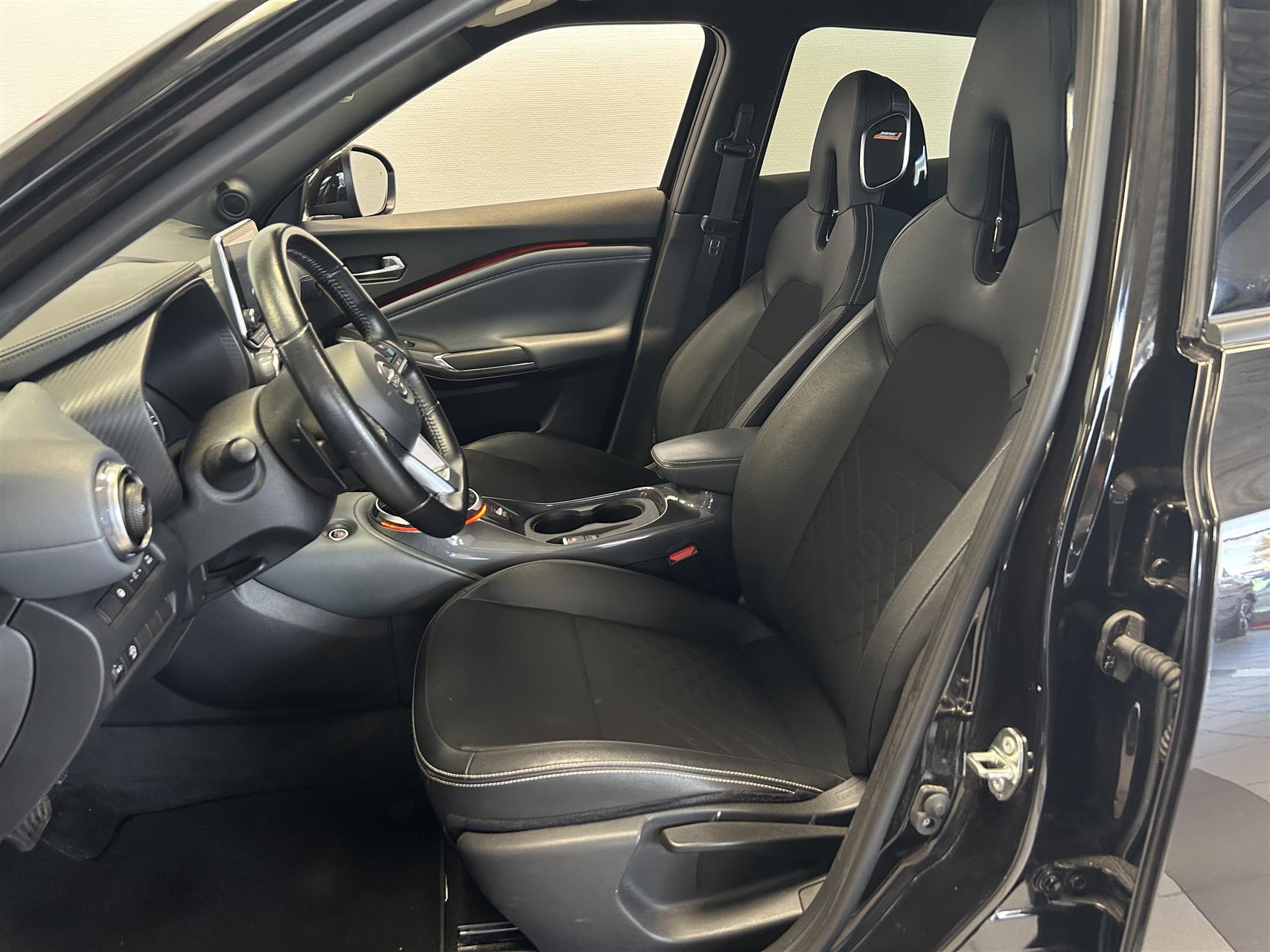 Billede af Nissan Juke 1,0 Dig-T Tekna DCT 117HK 5d 7g Aut.