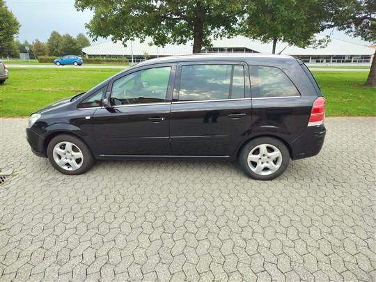 Opel Zafira 1,8 16V Enjoy 140HK